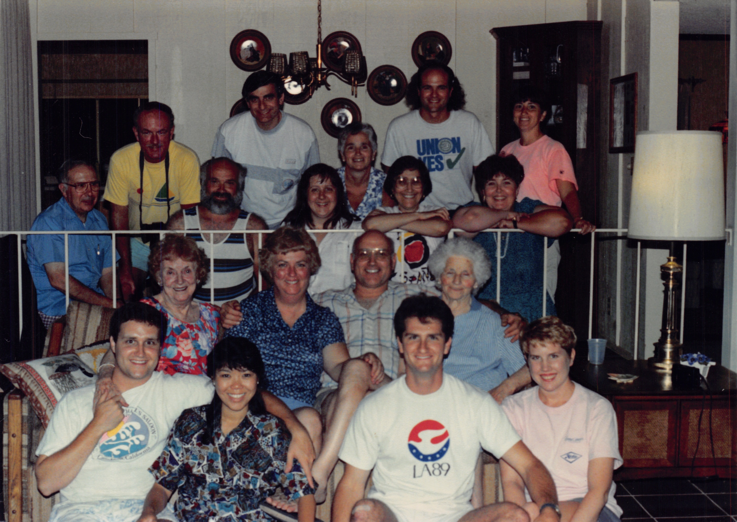 1990_0525.jpg