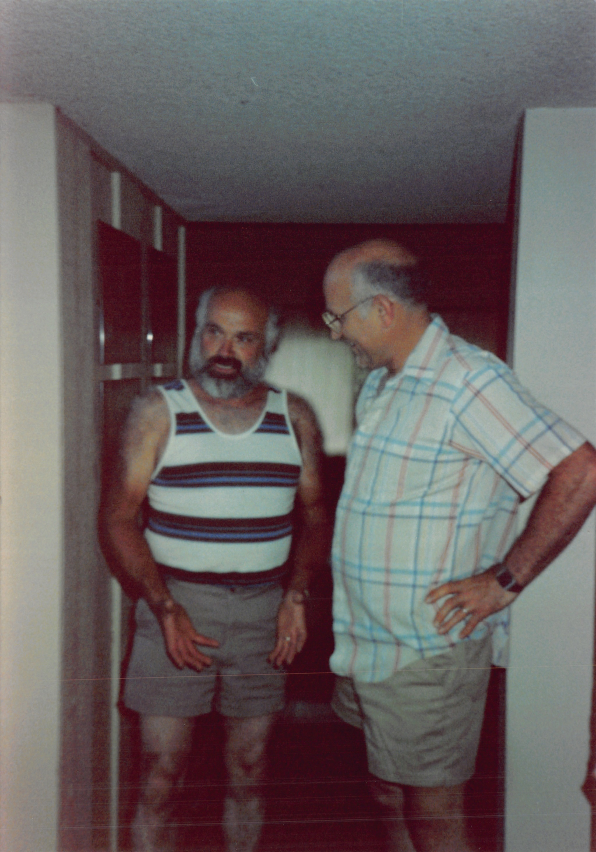 1990_0589.jpg