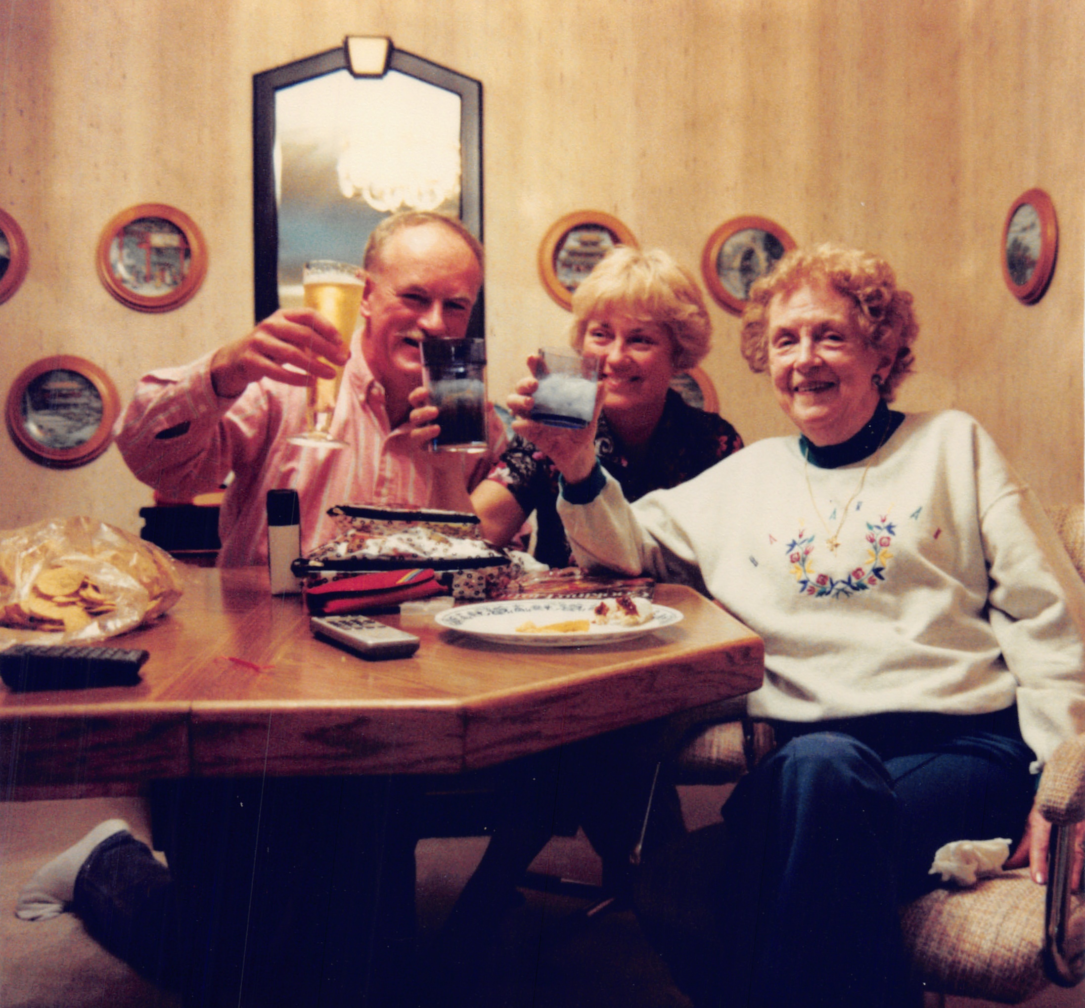 1991a_0765.jpg