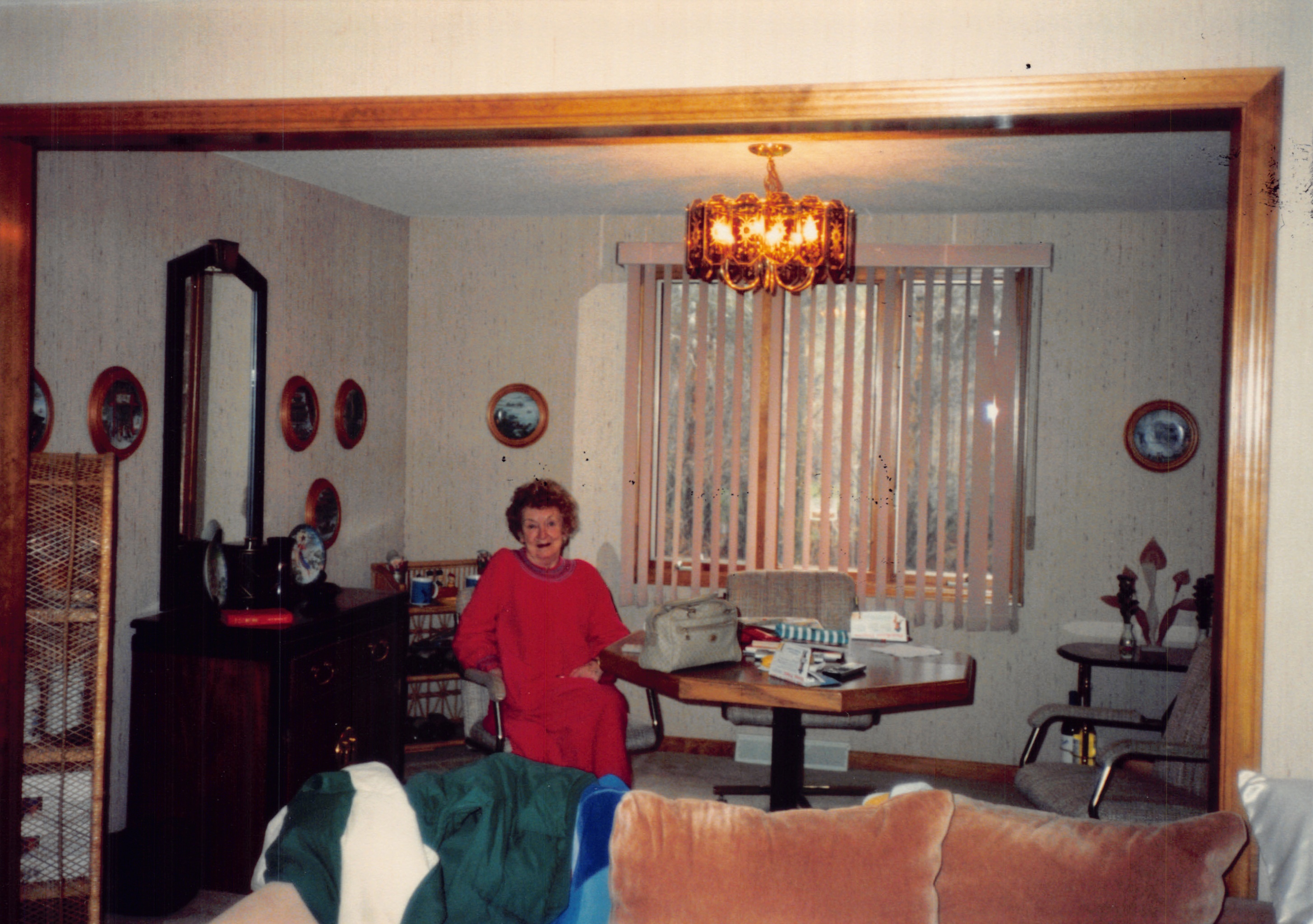 1991a_0805.jpg