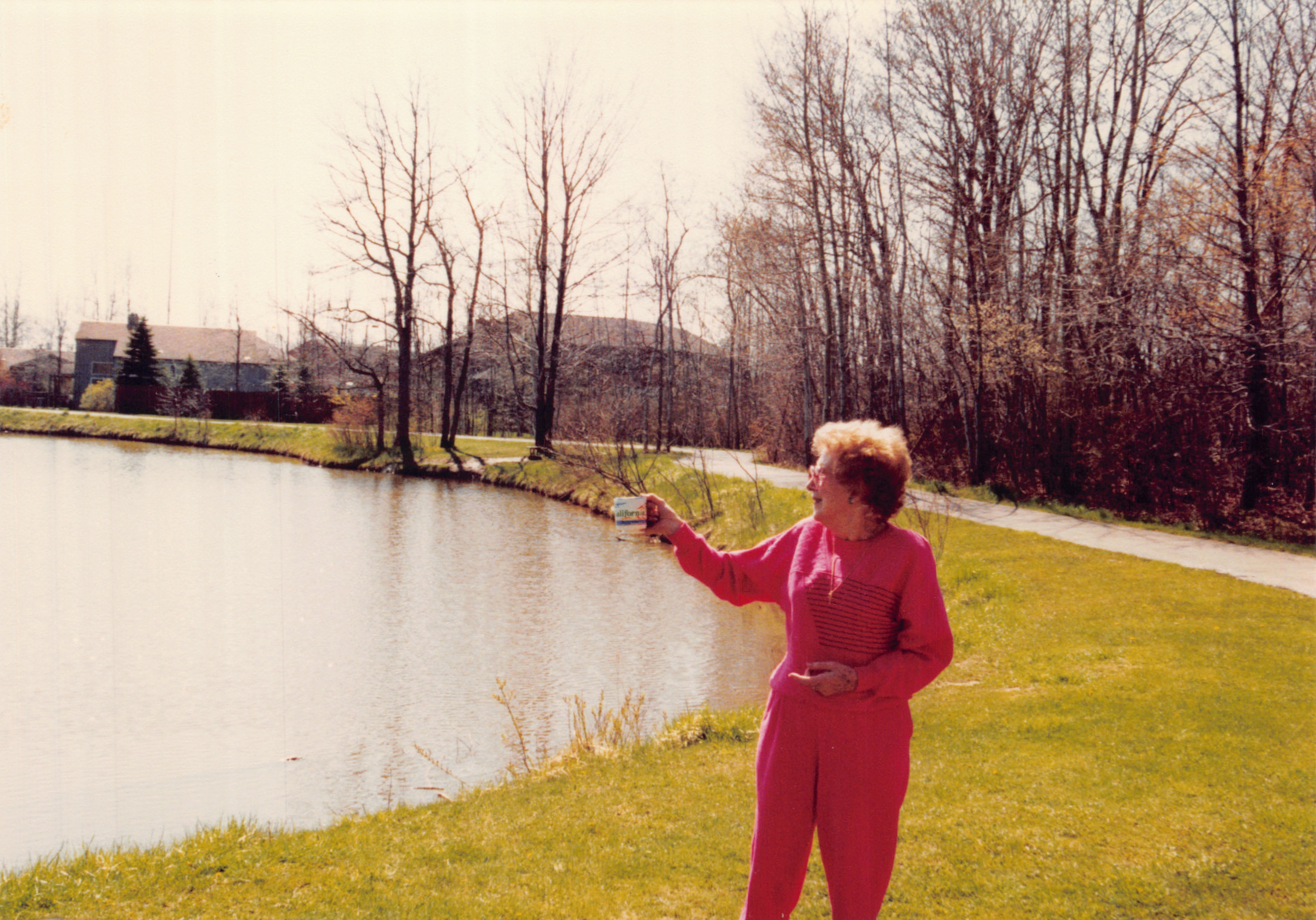 1991a_0823.jpg