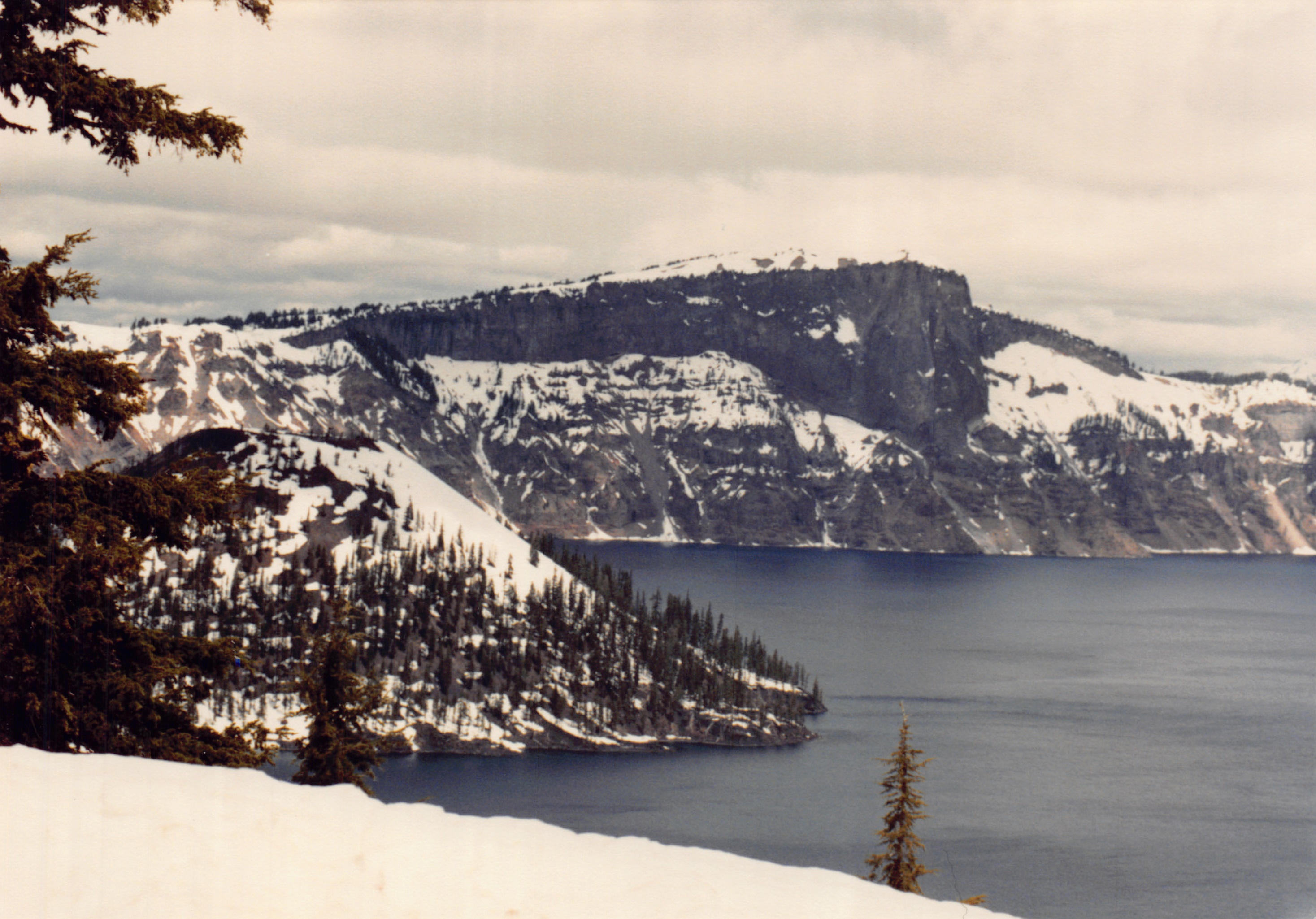 1991a_0987.jpg