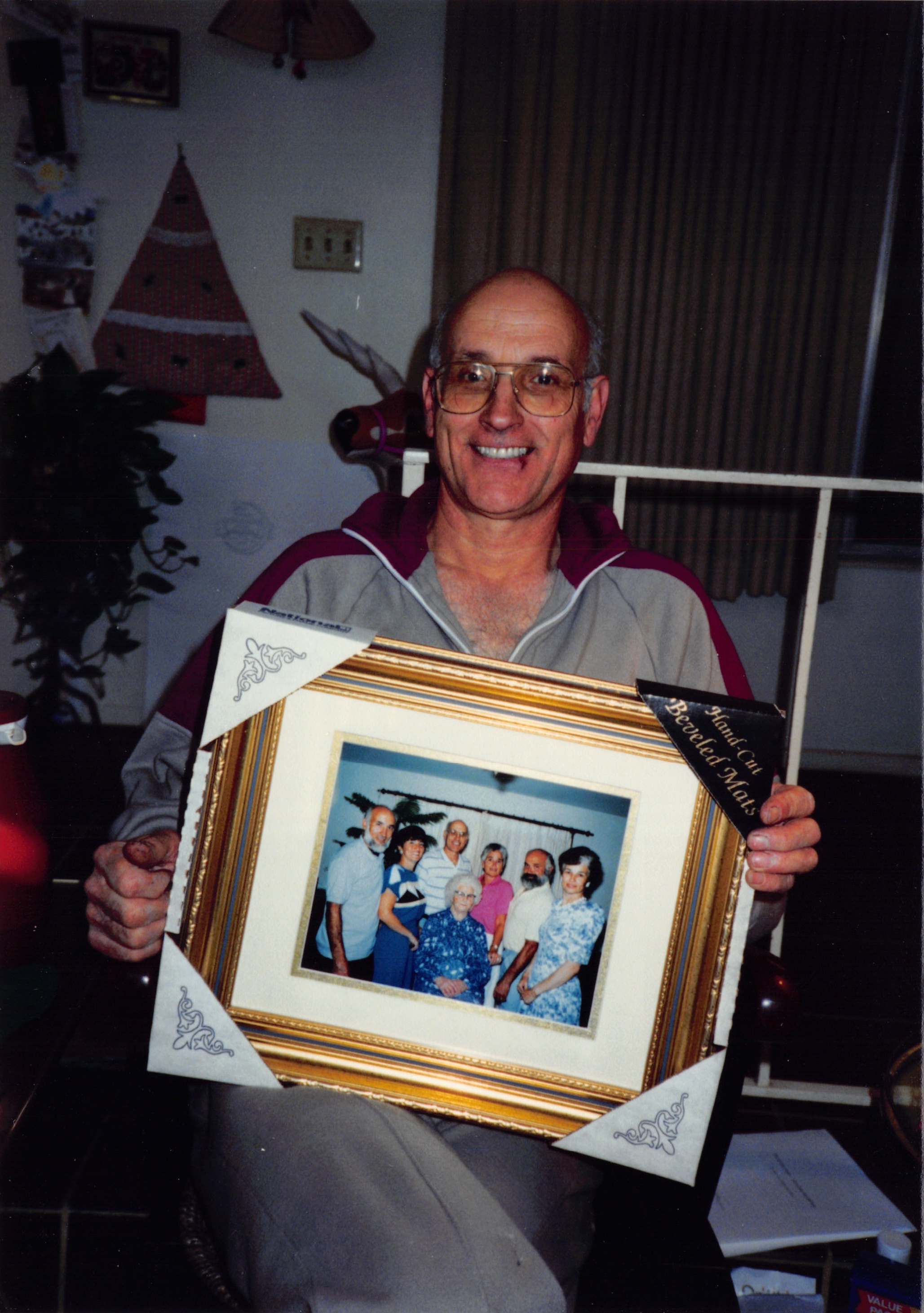 1991b_018.jpg