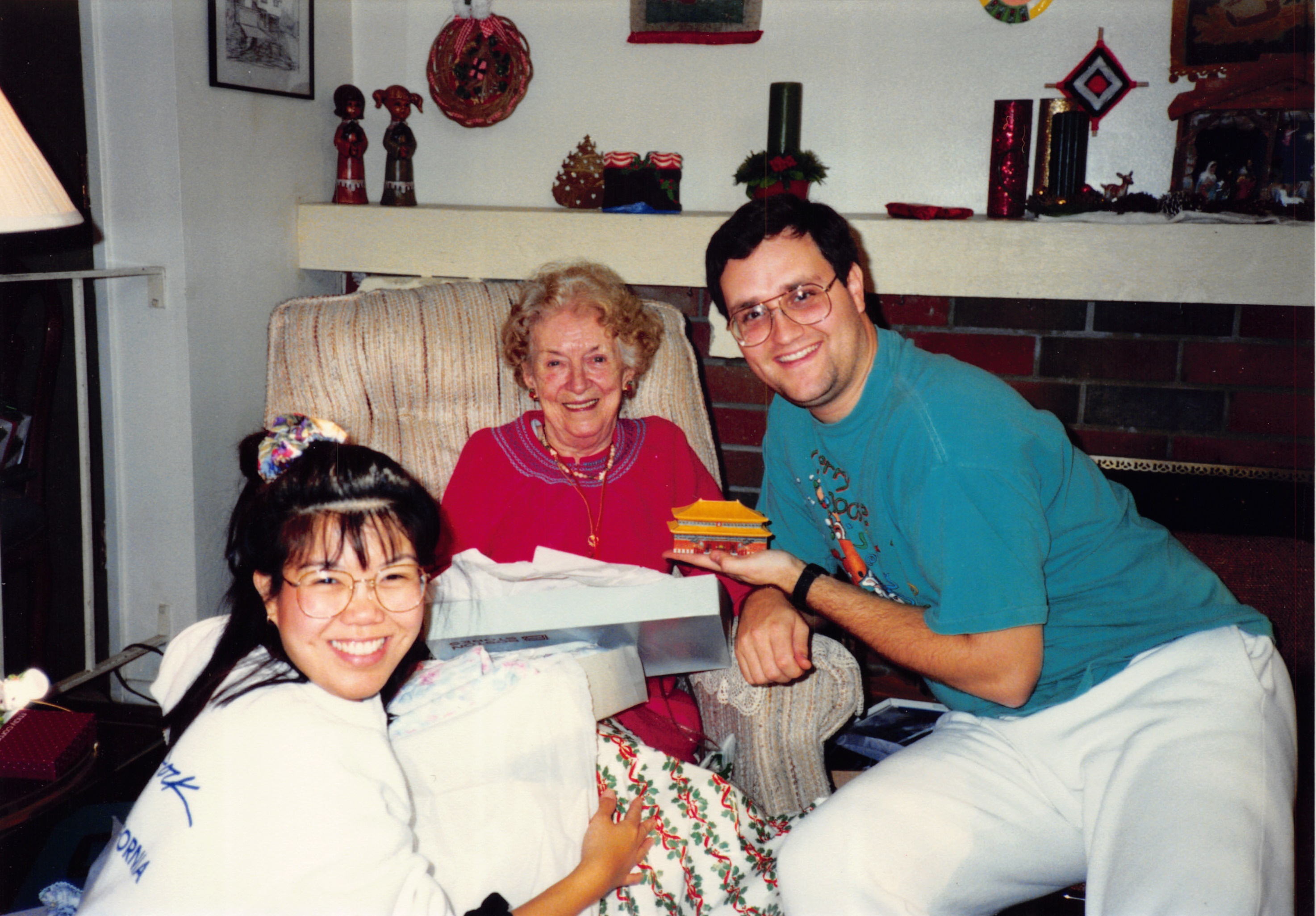 1991b_048.jpg