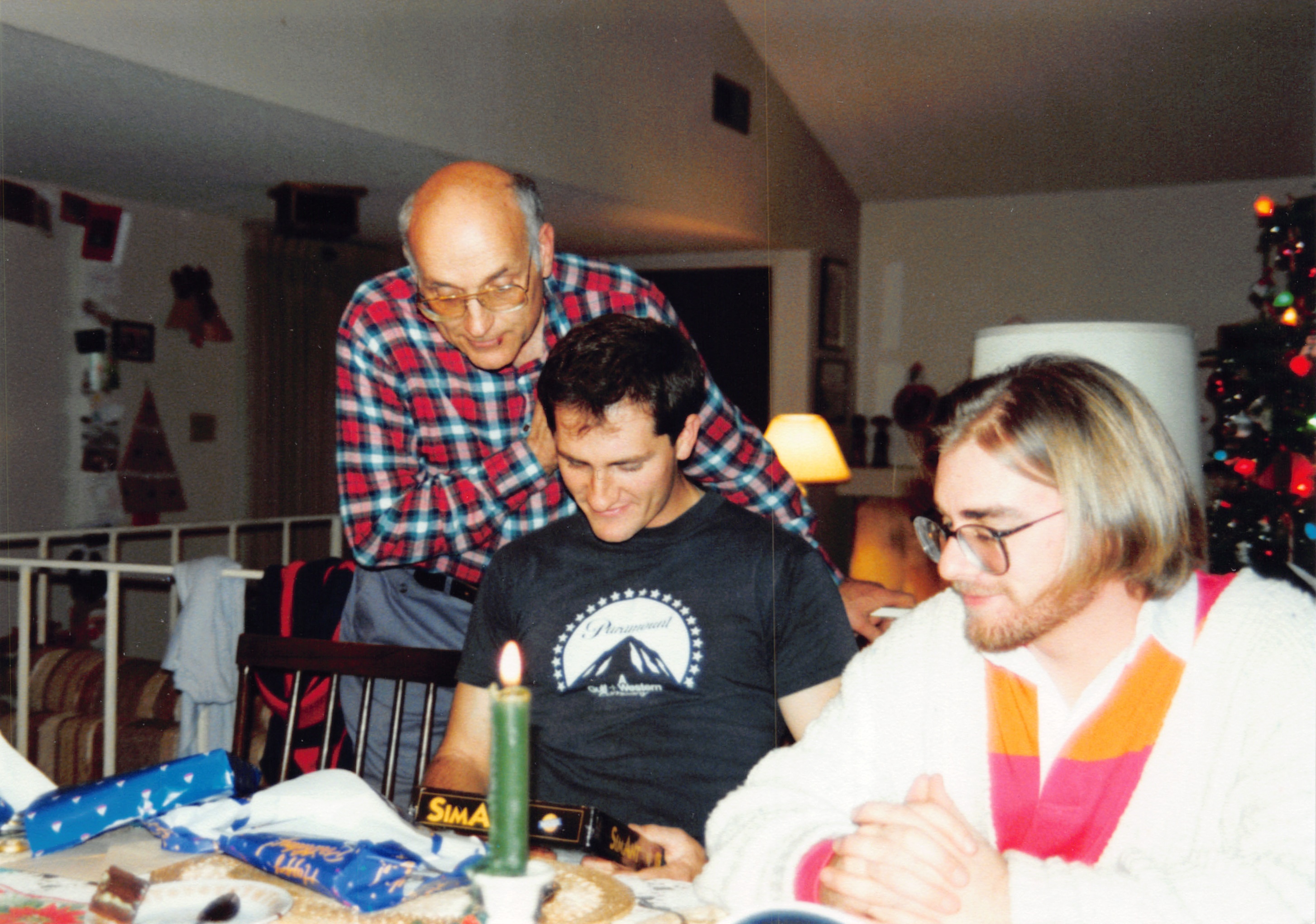 1991b_074.jpg