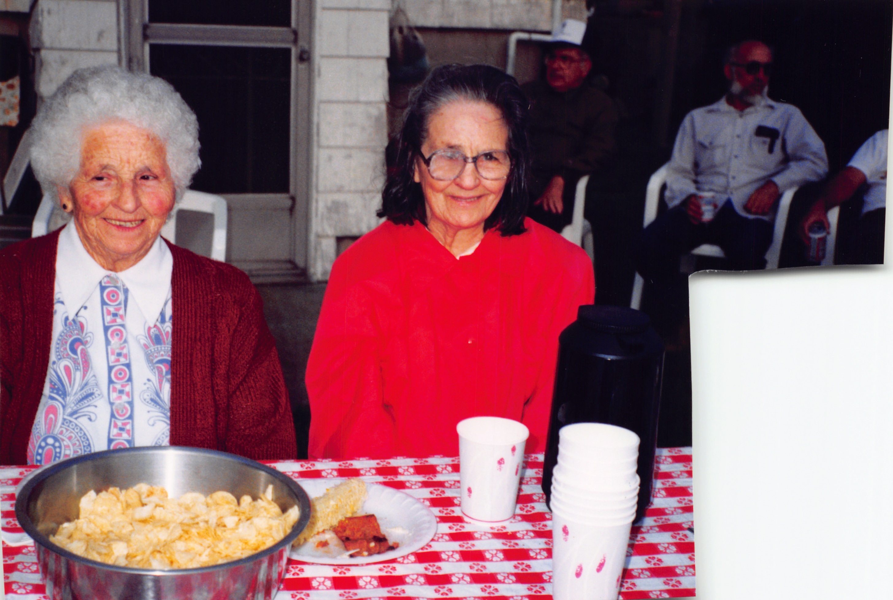1992_305.jpg
