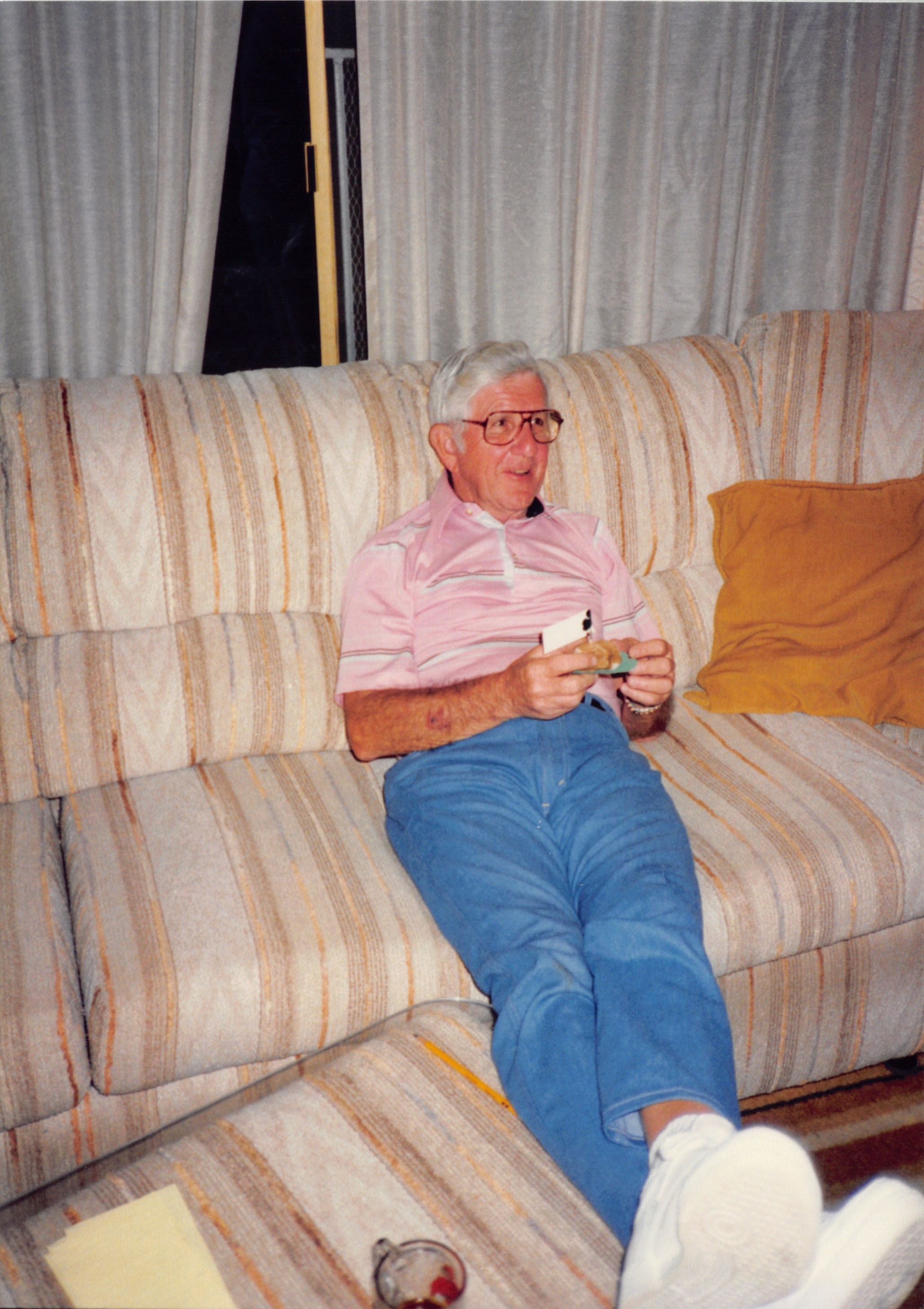 1993a_415.jpg