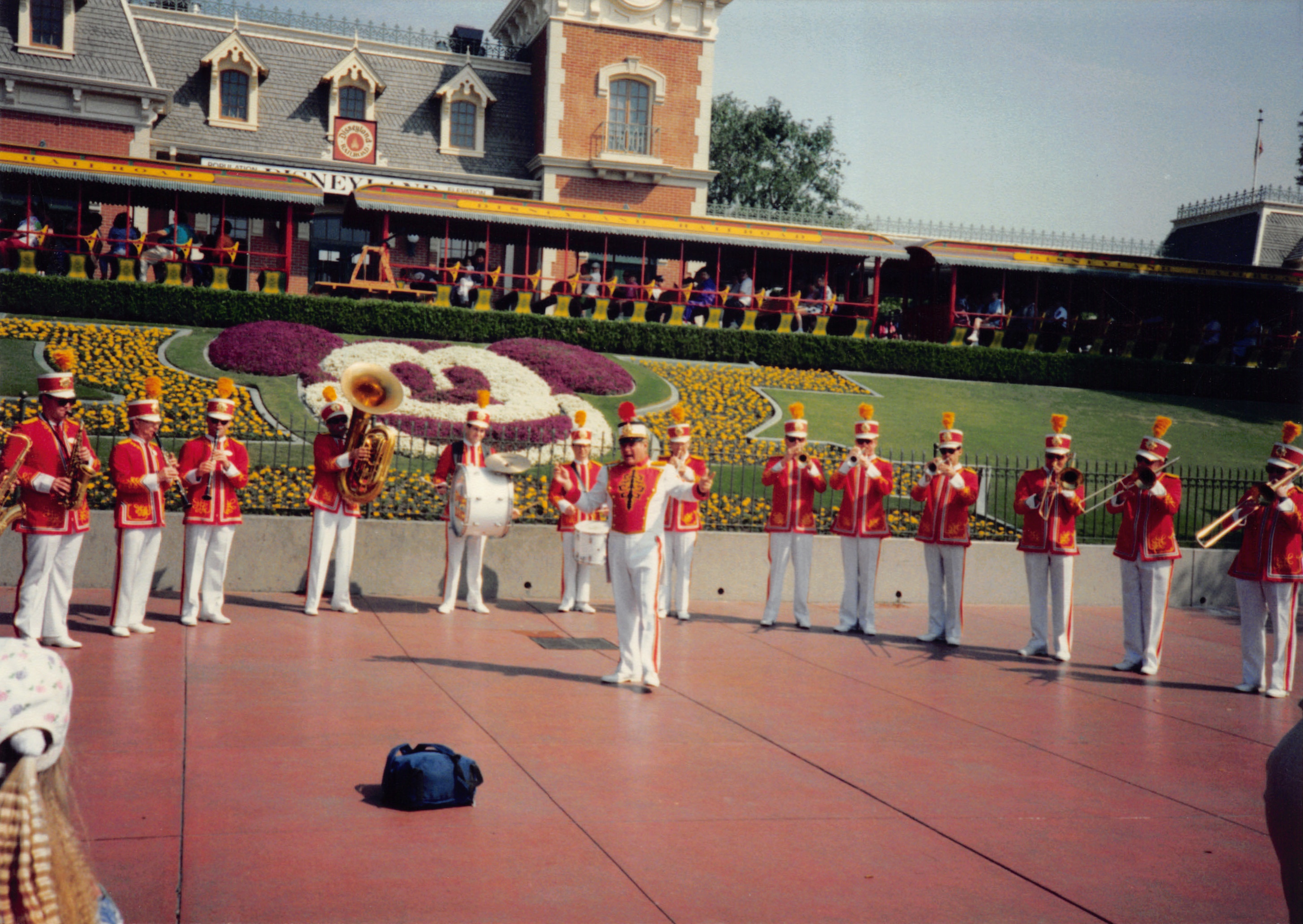 1993a_419.jpg