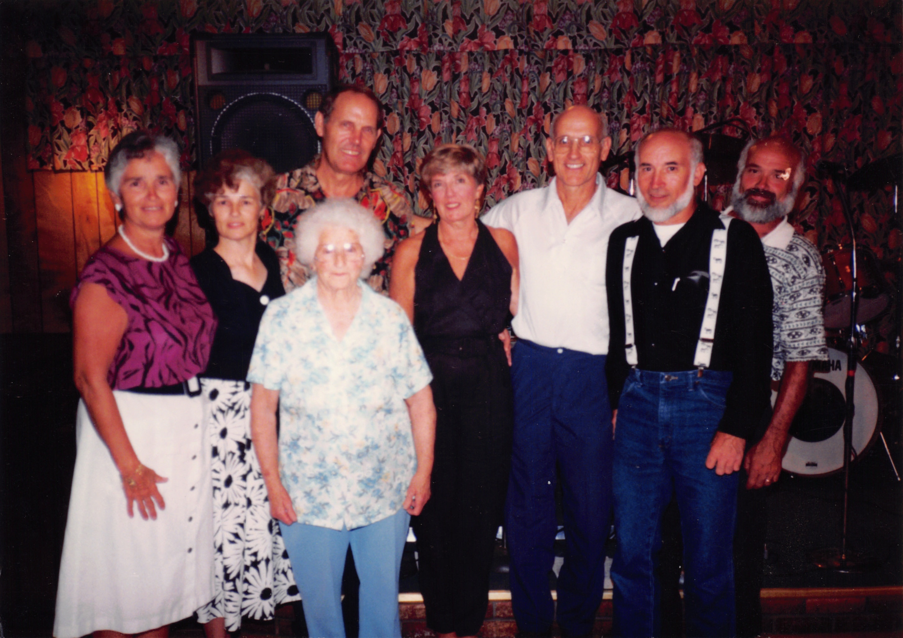 1993a_443.jpg