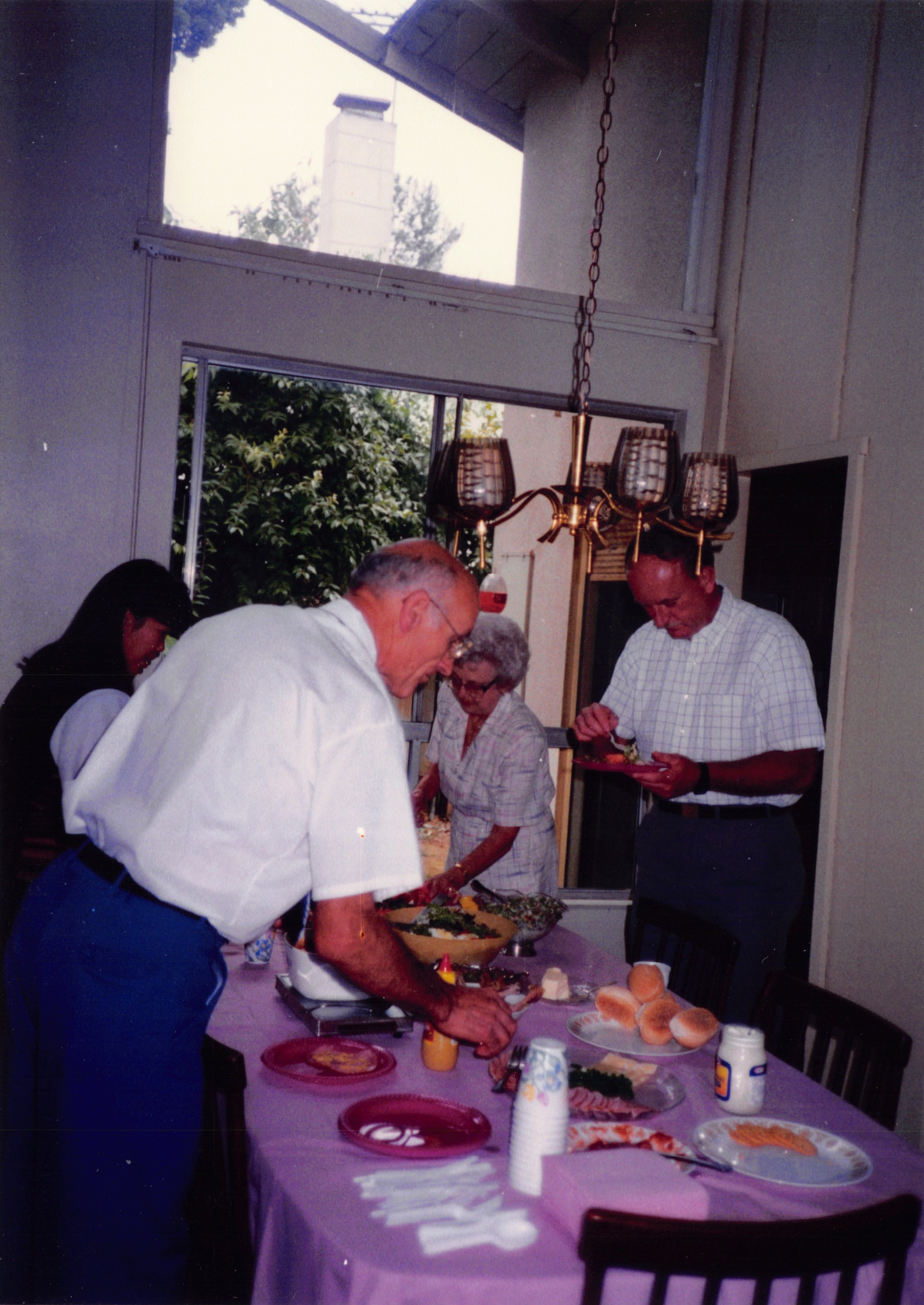 1993a_453.jpg