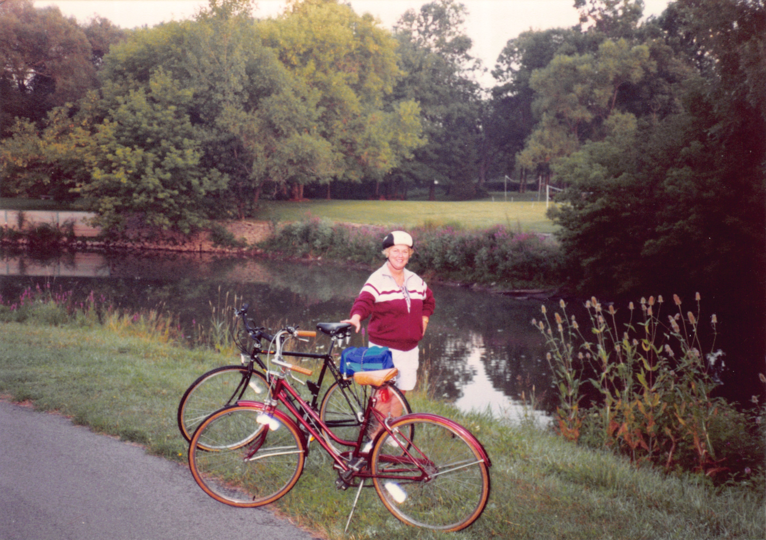 1993b_547.jpg