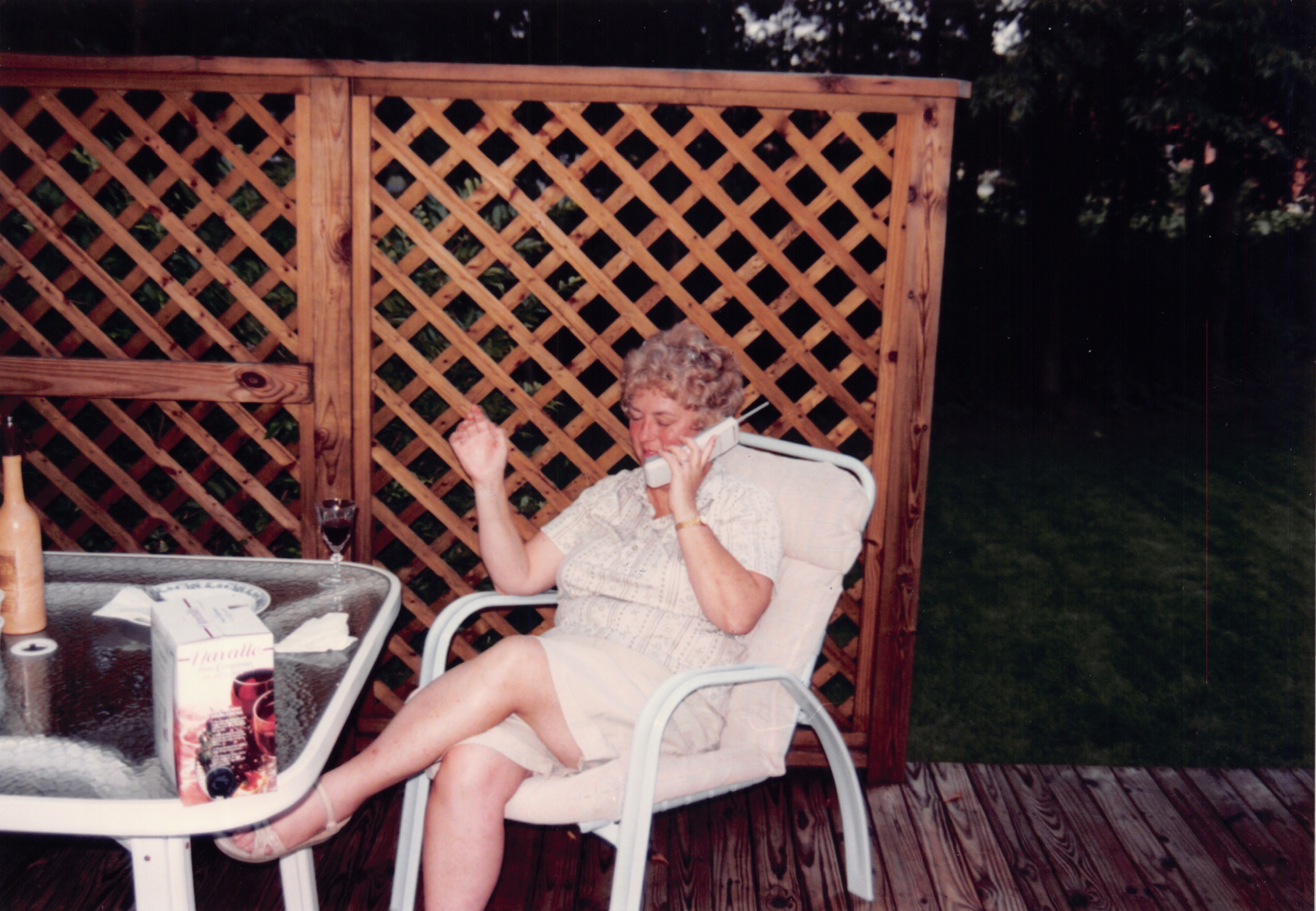 1993b_574.jpg