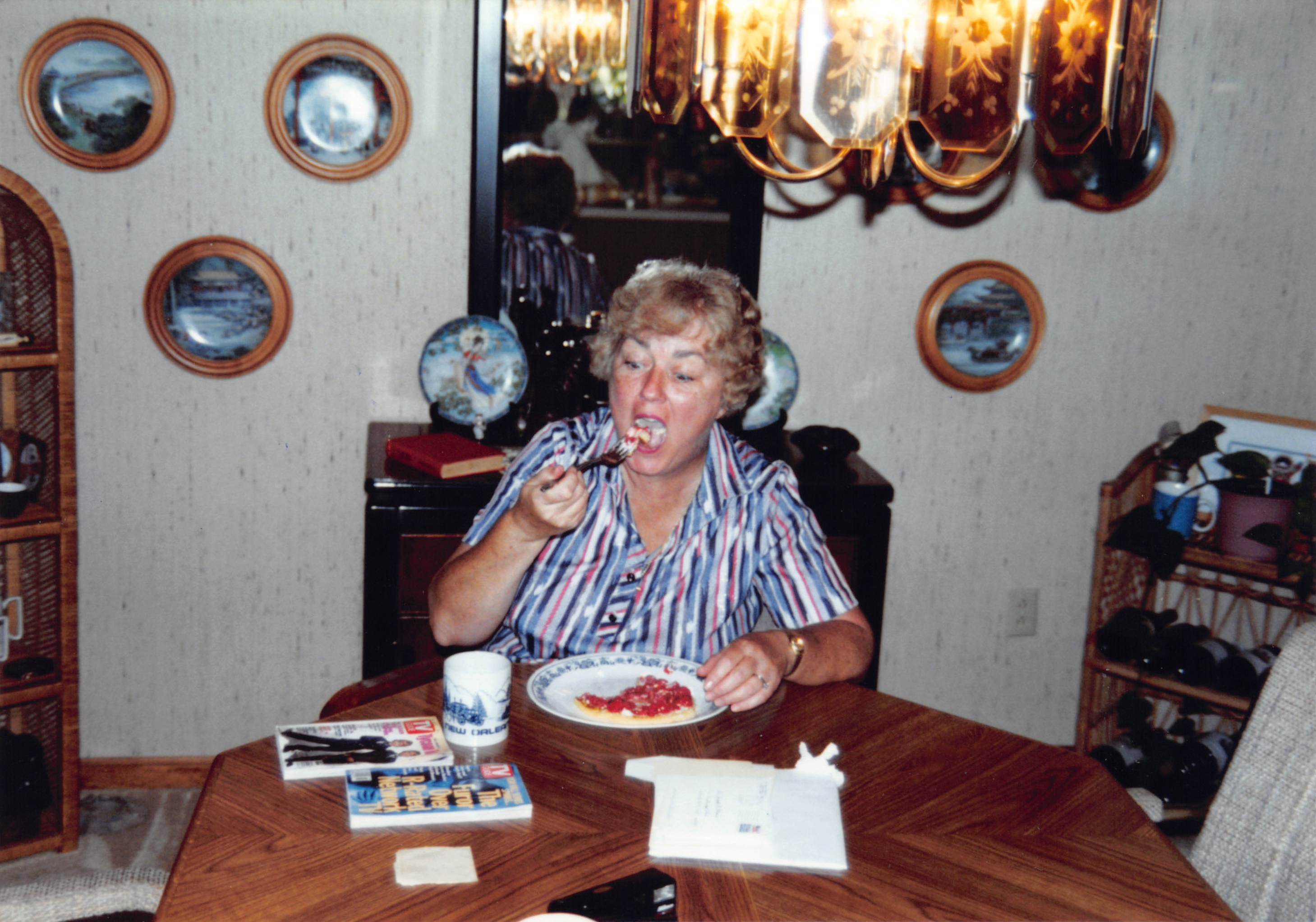 1993b_642.jpg