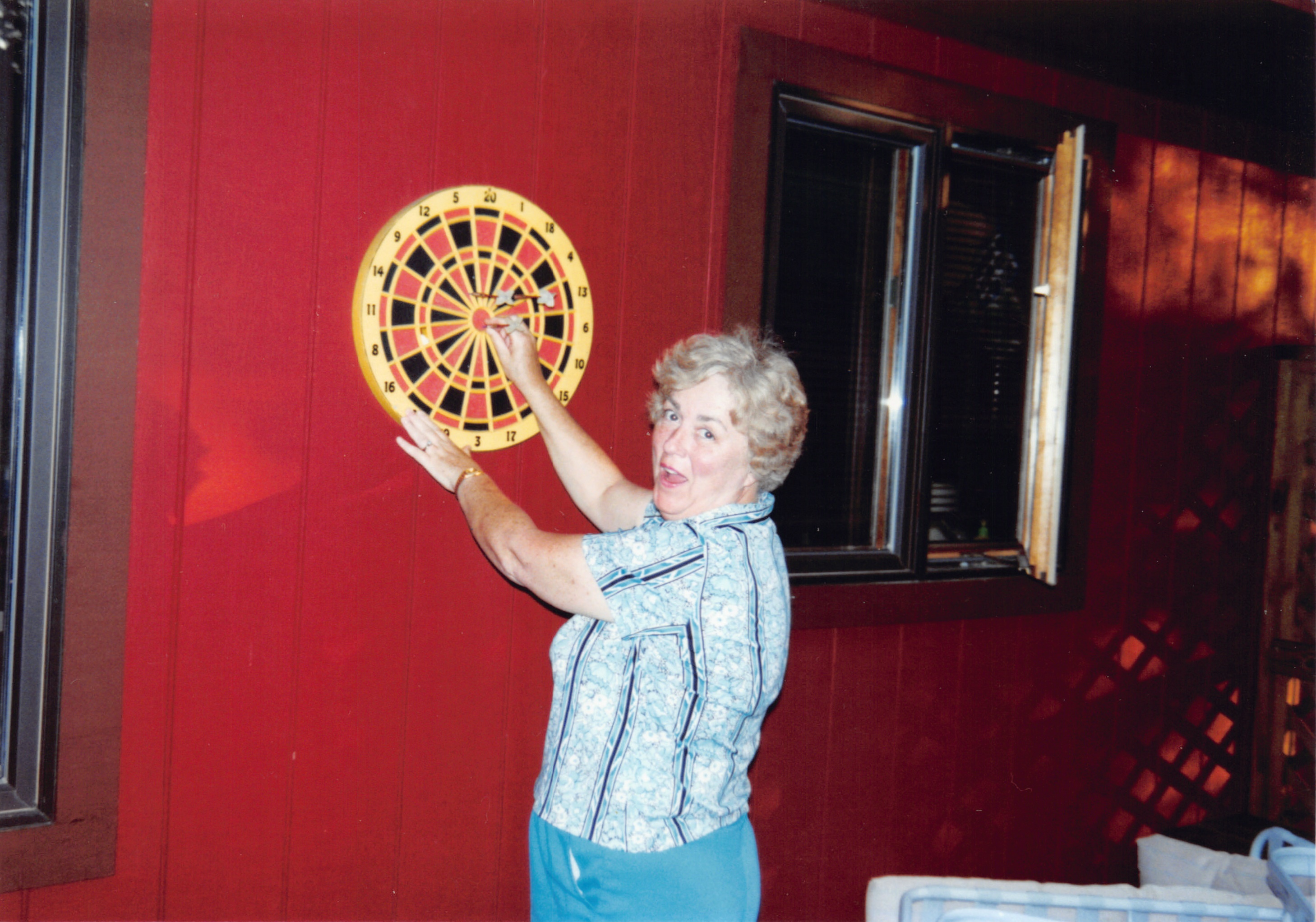 1993b_646.jpg