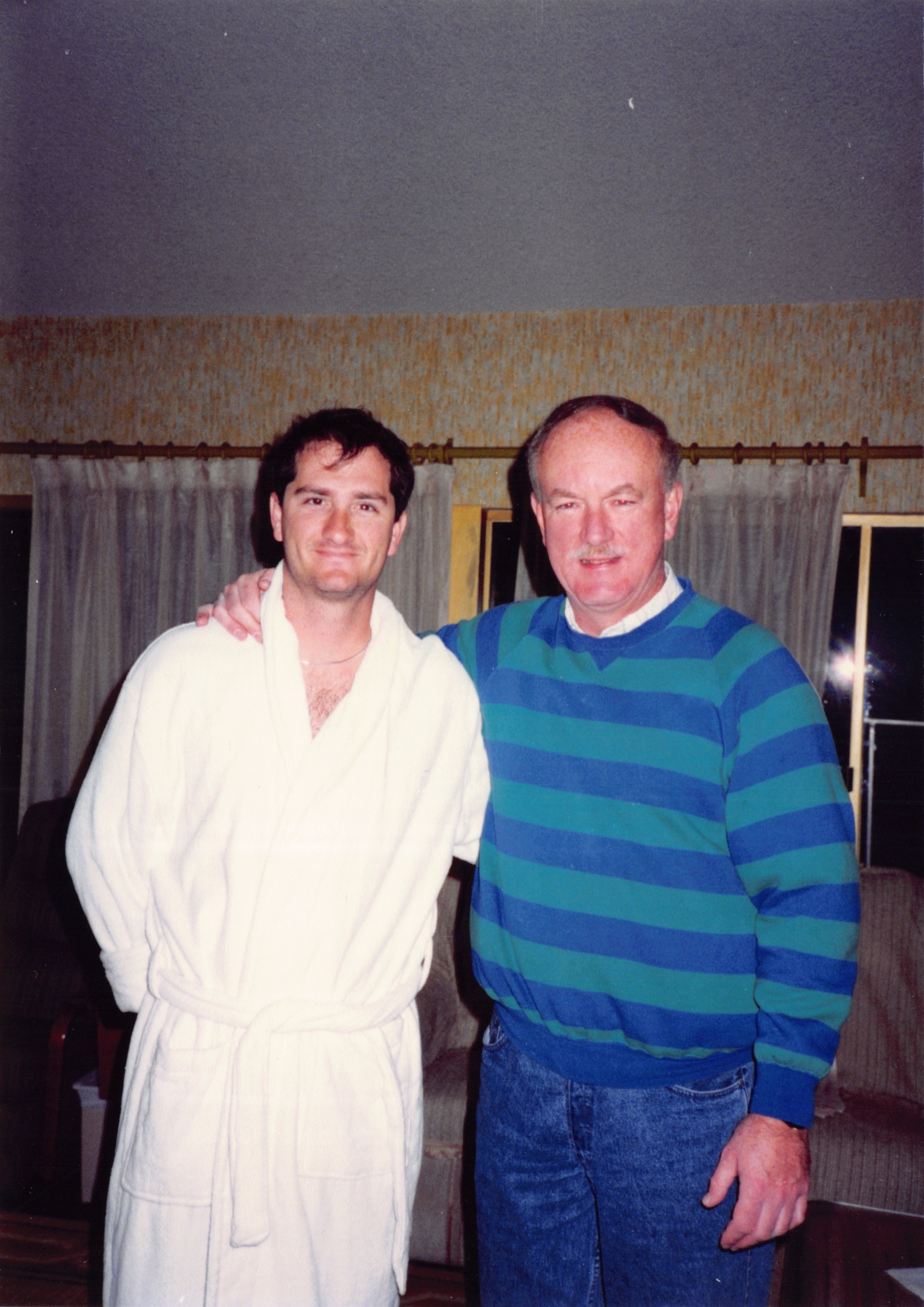 1993c_521.jpg