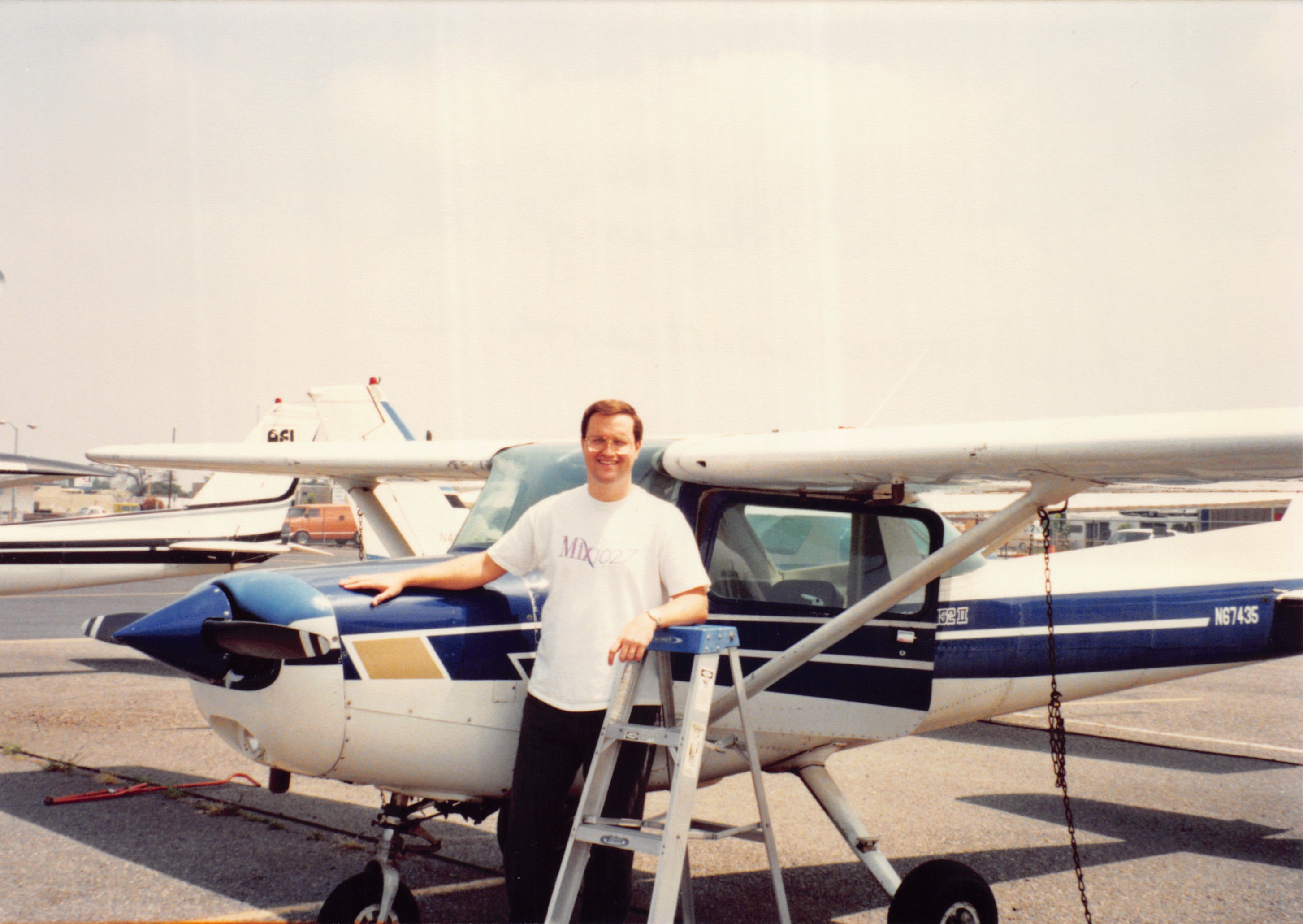 1994a_703.jpg