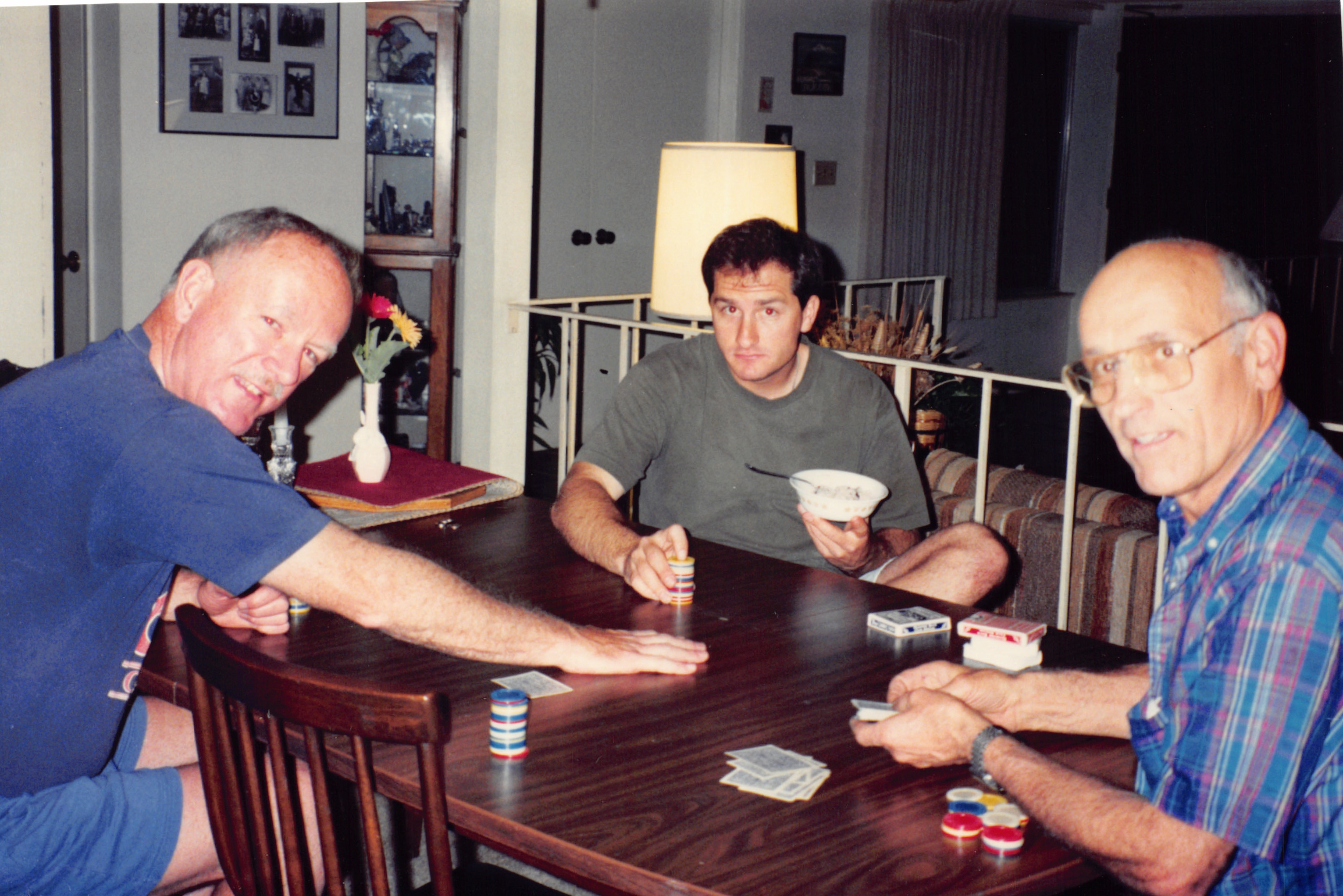 1994a_722.jpg