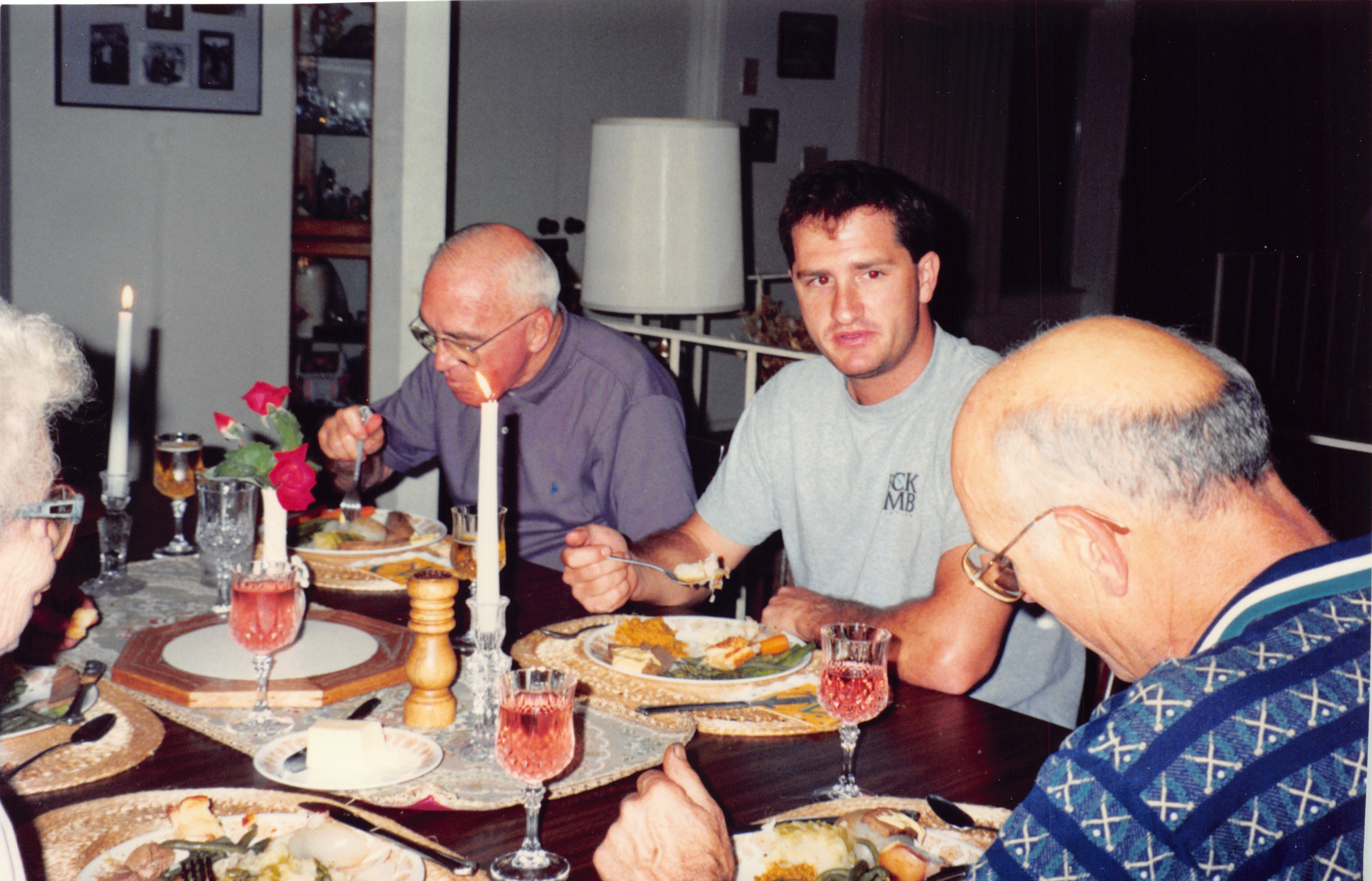 1994a_742.jpg