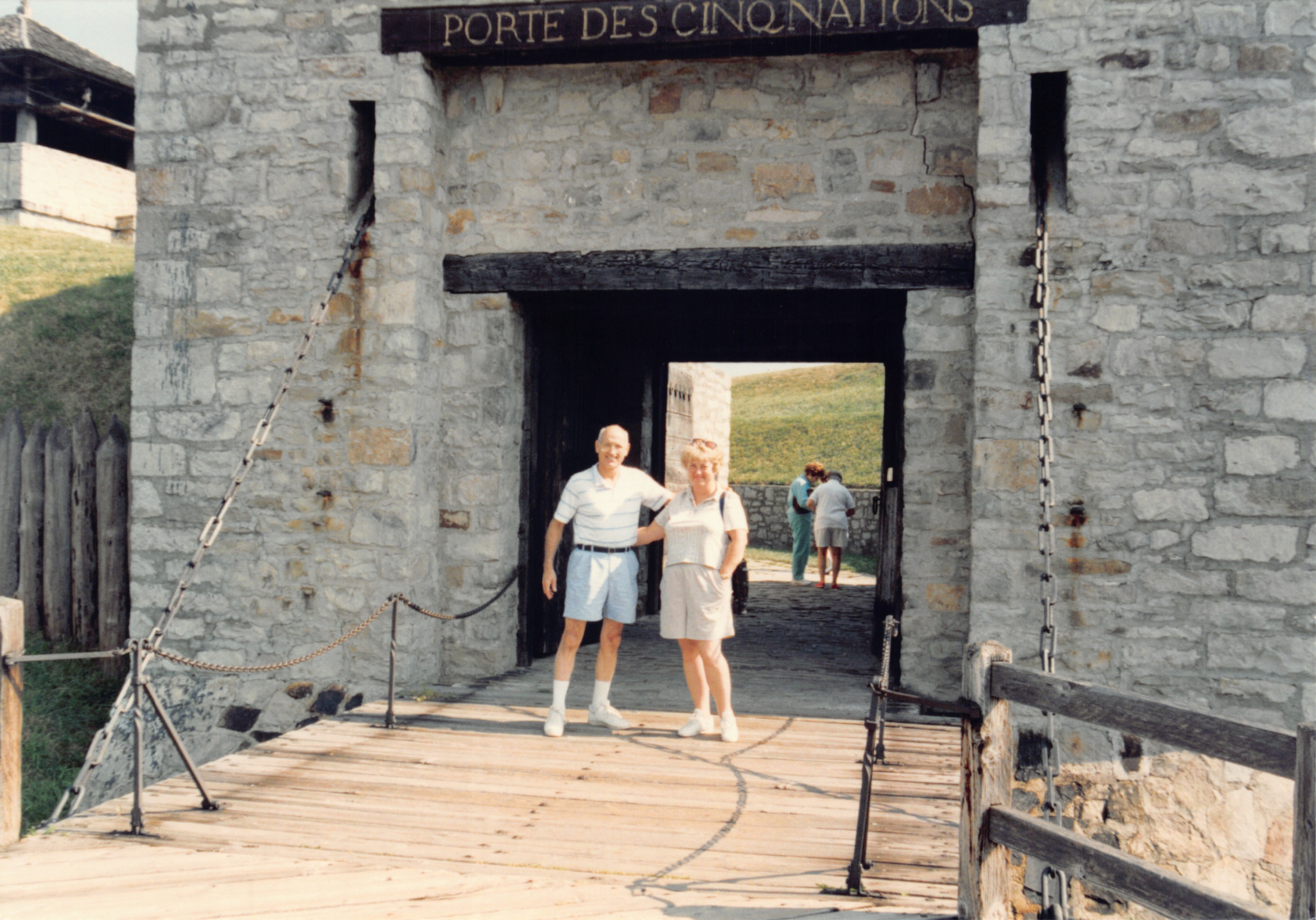 1994b_016.jpg