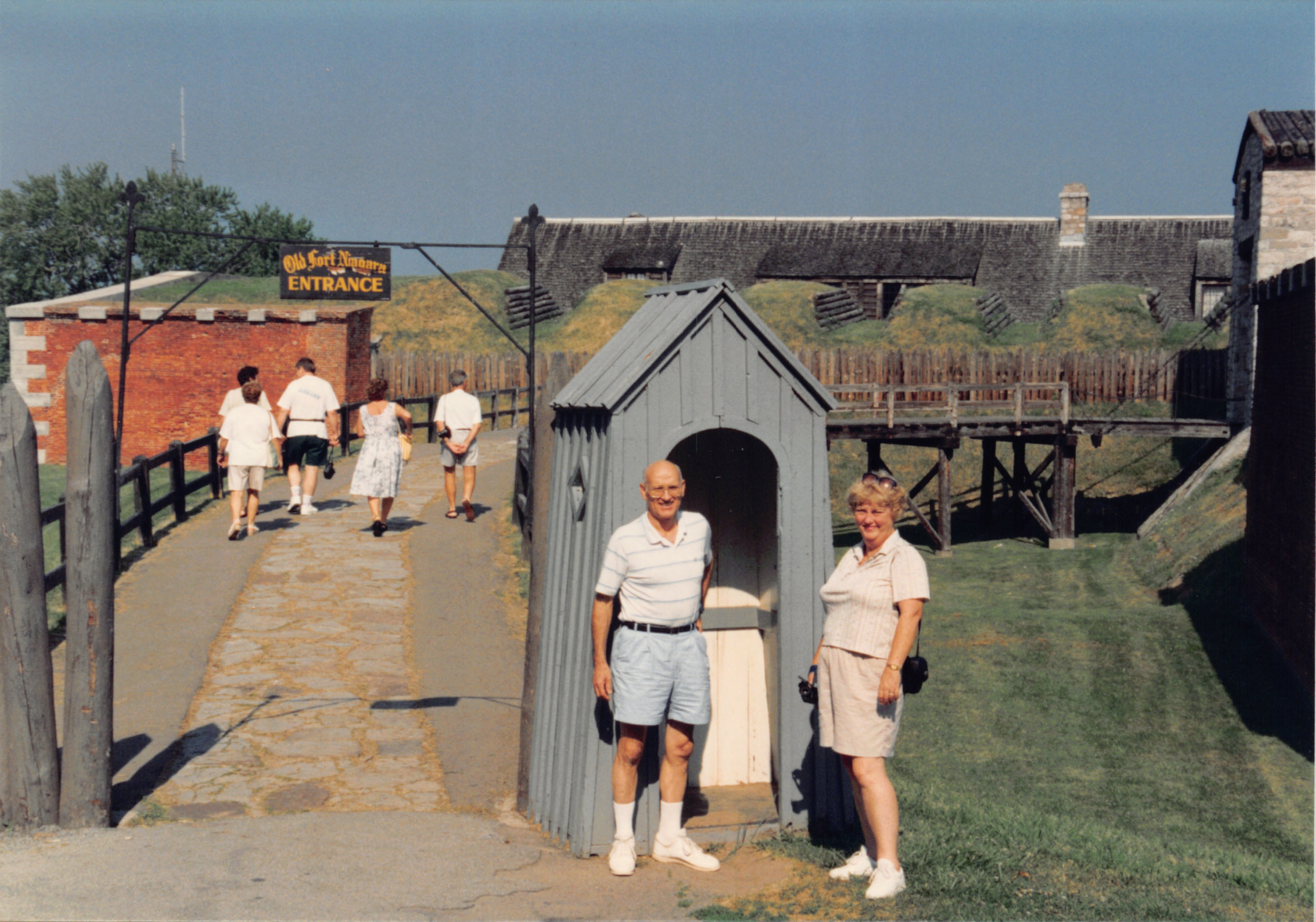 1994b_018.jpg