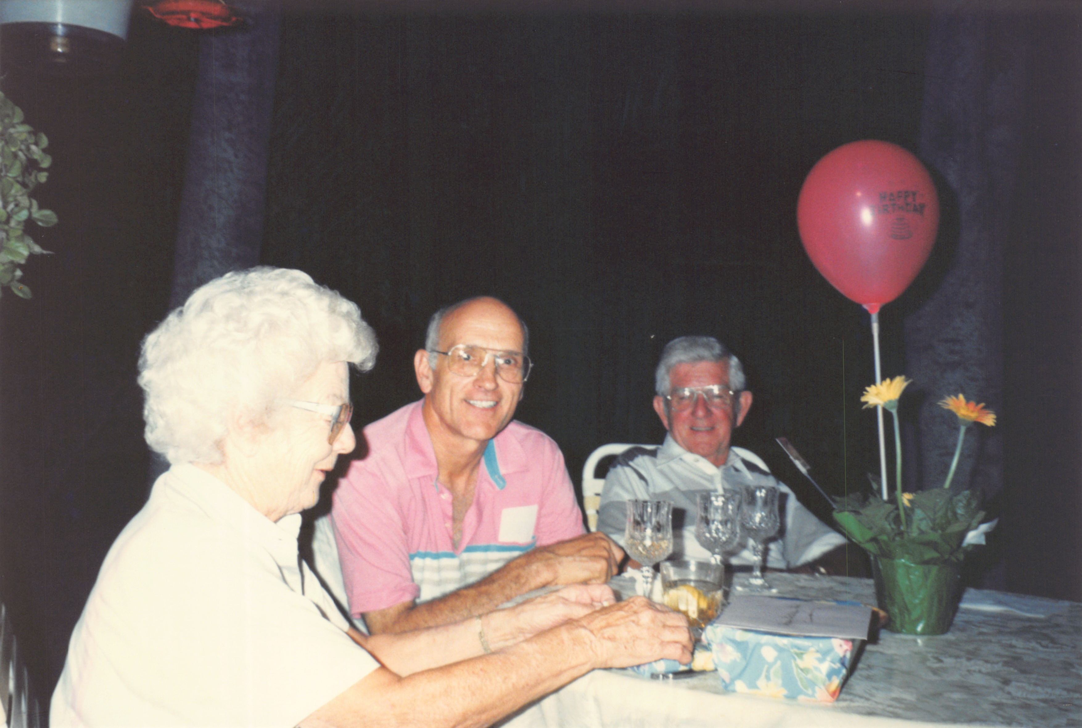 1994b_049.jpg