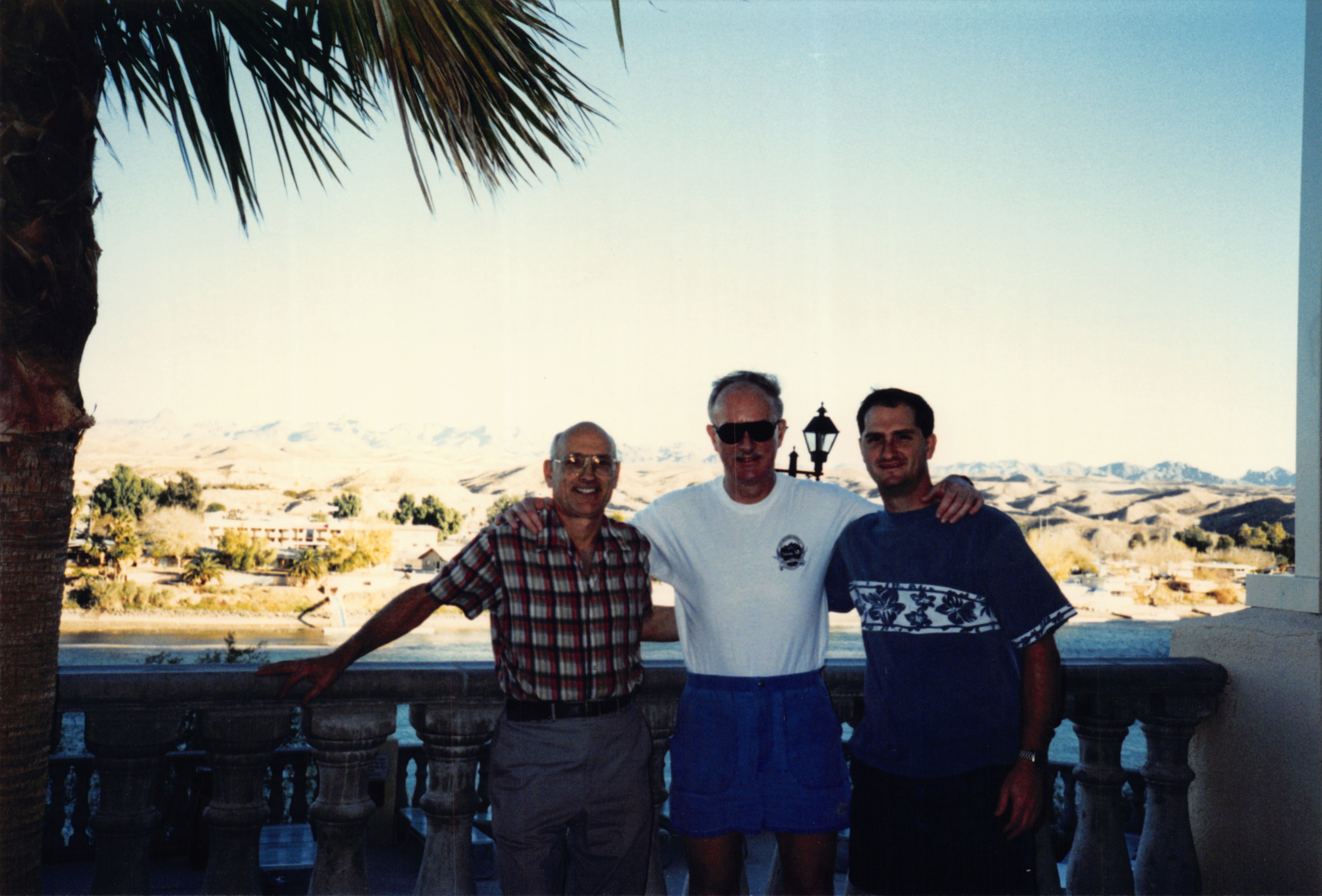 1994b_145.jpg