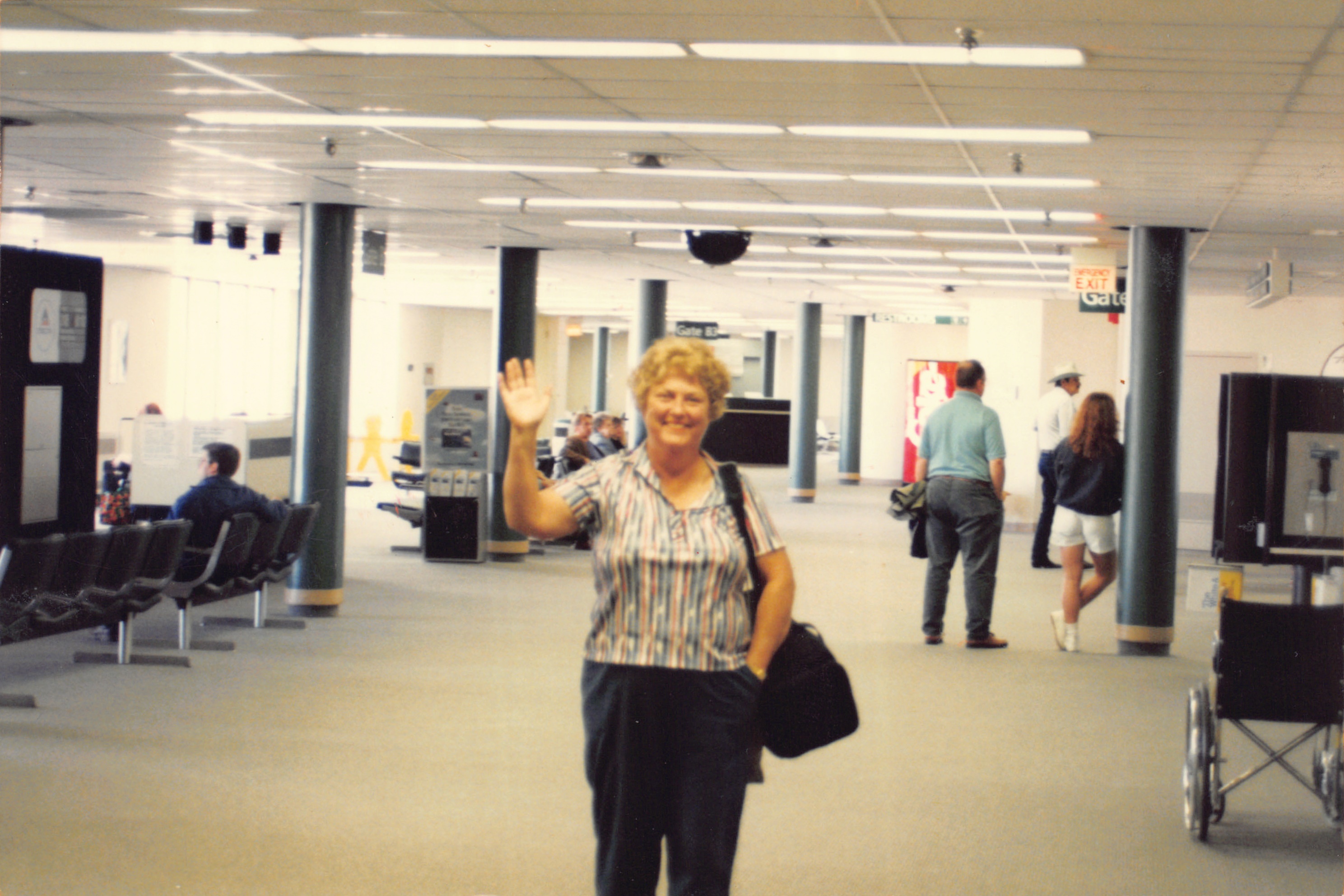 1996_305.jpg