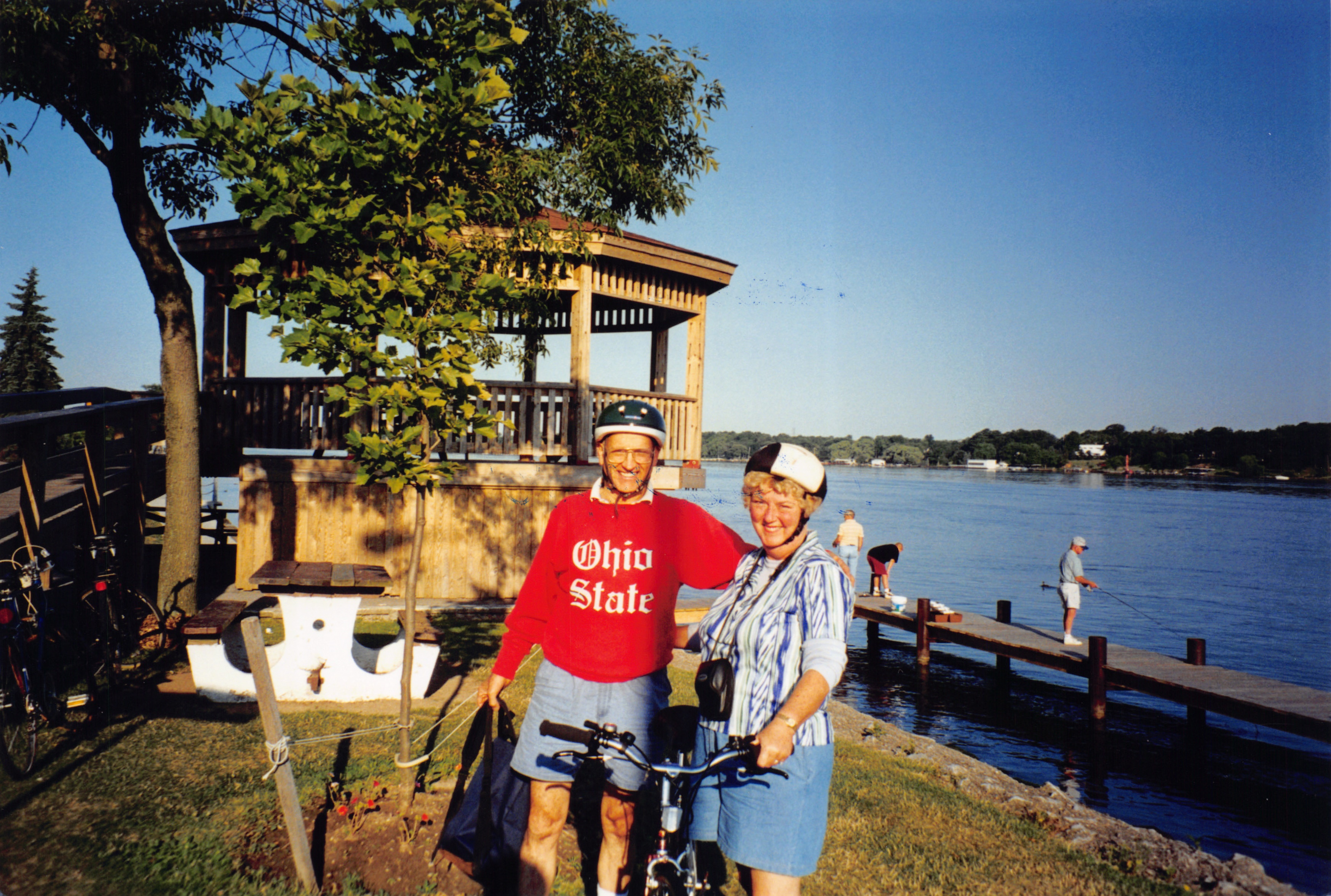 1997_585.jpg