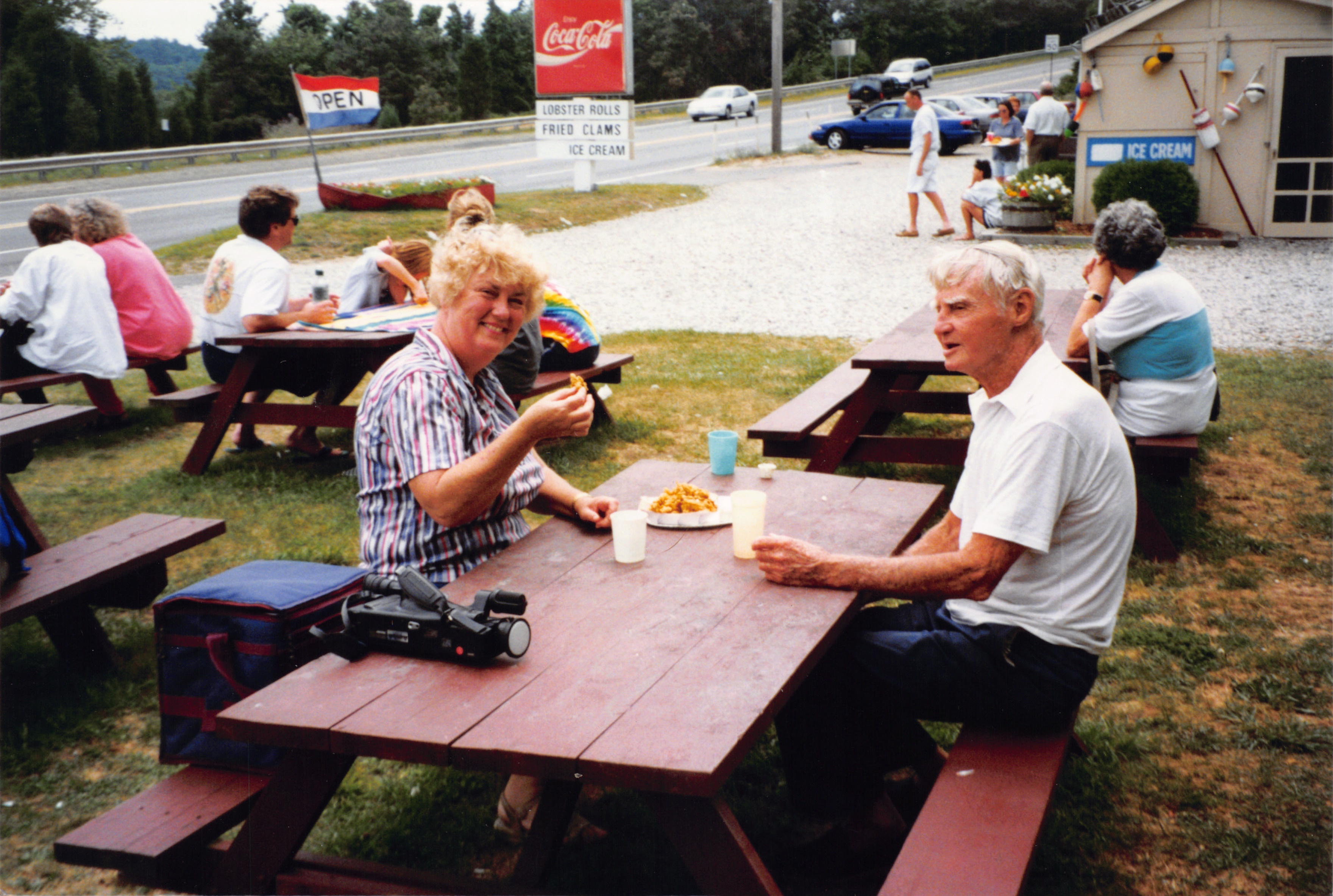 1997_598.jpg