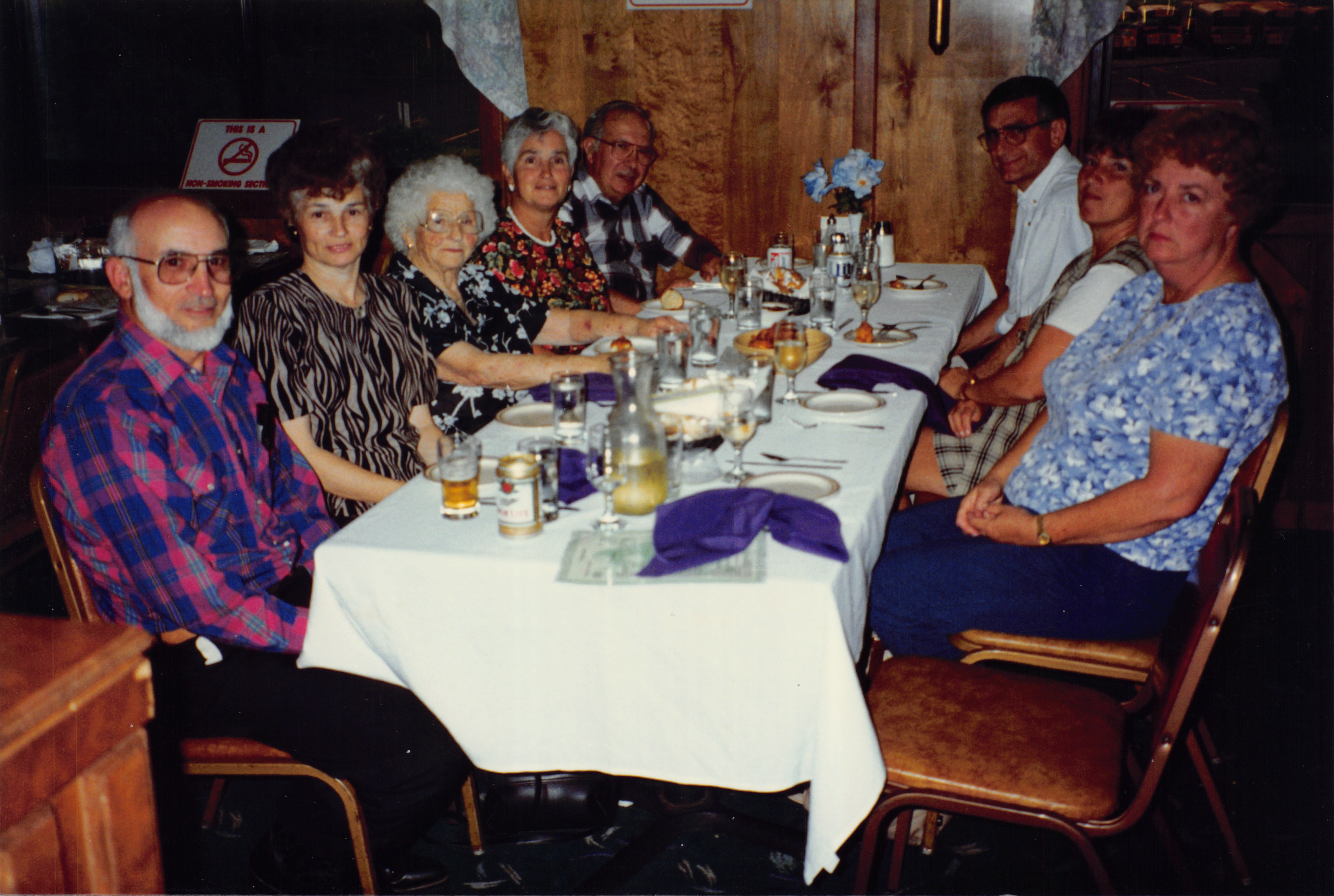 1998_716.jpg
