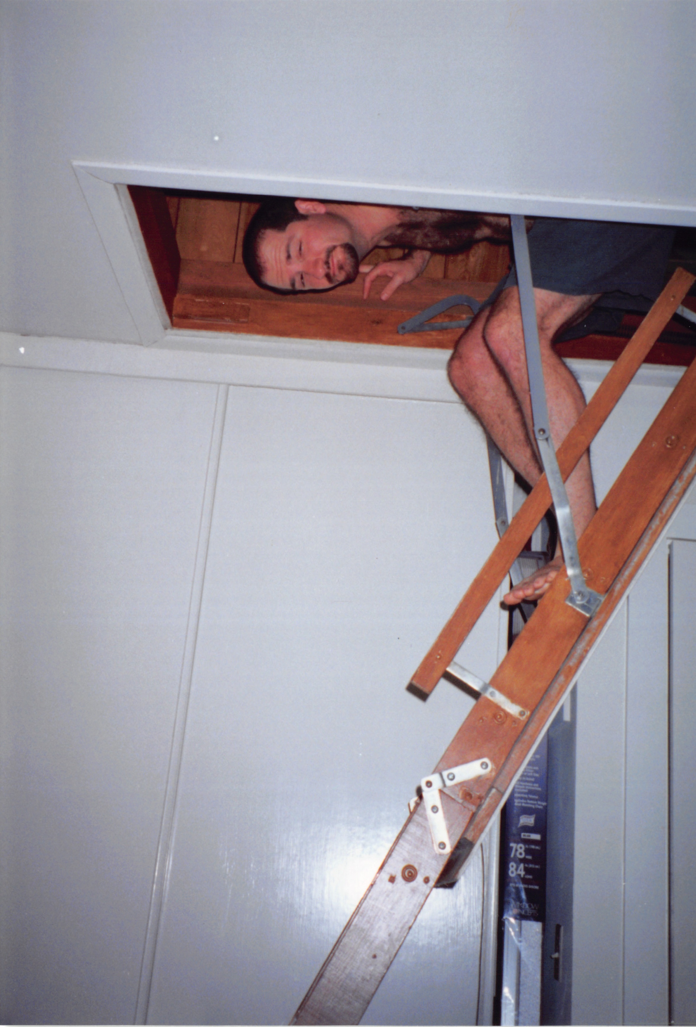 1998_749.jpg