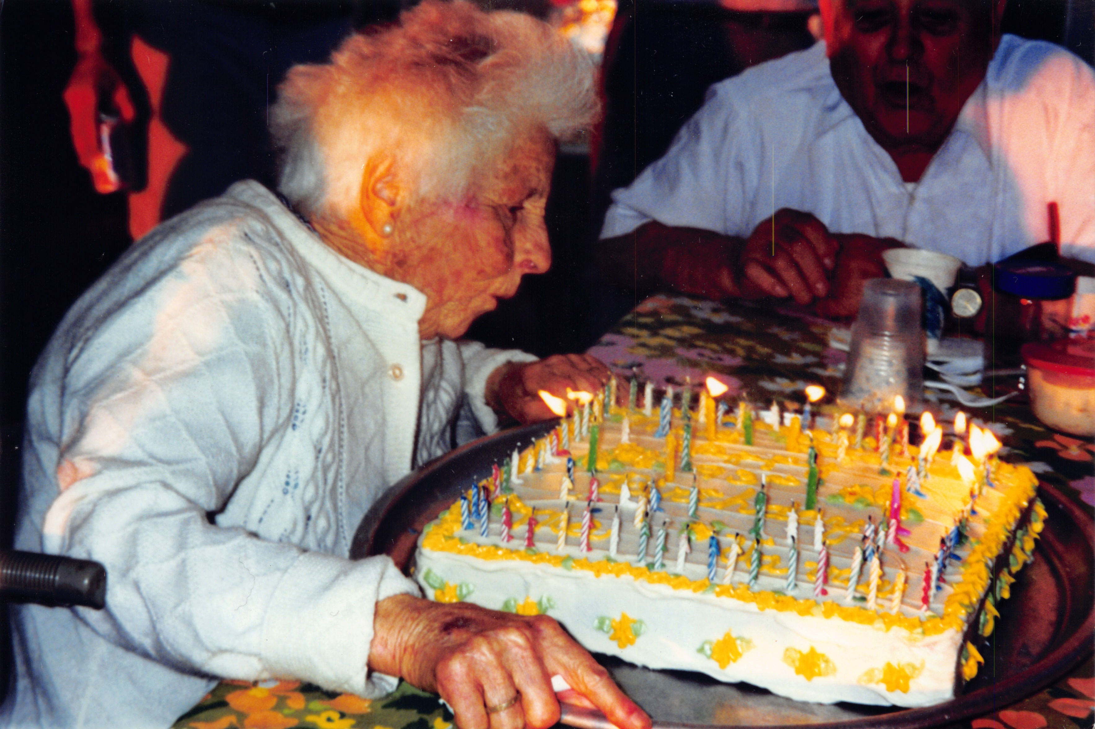 1999_001.jpg