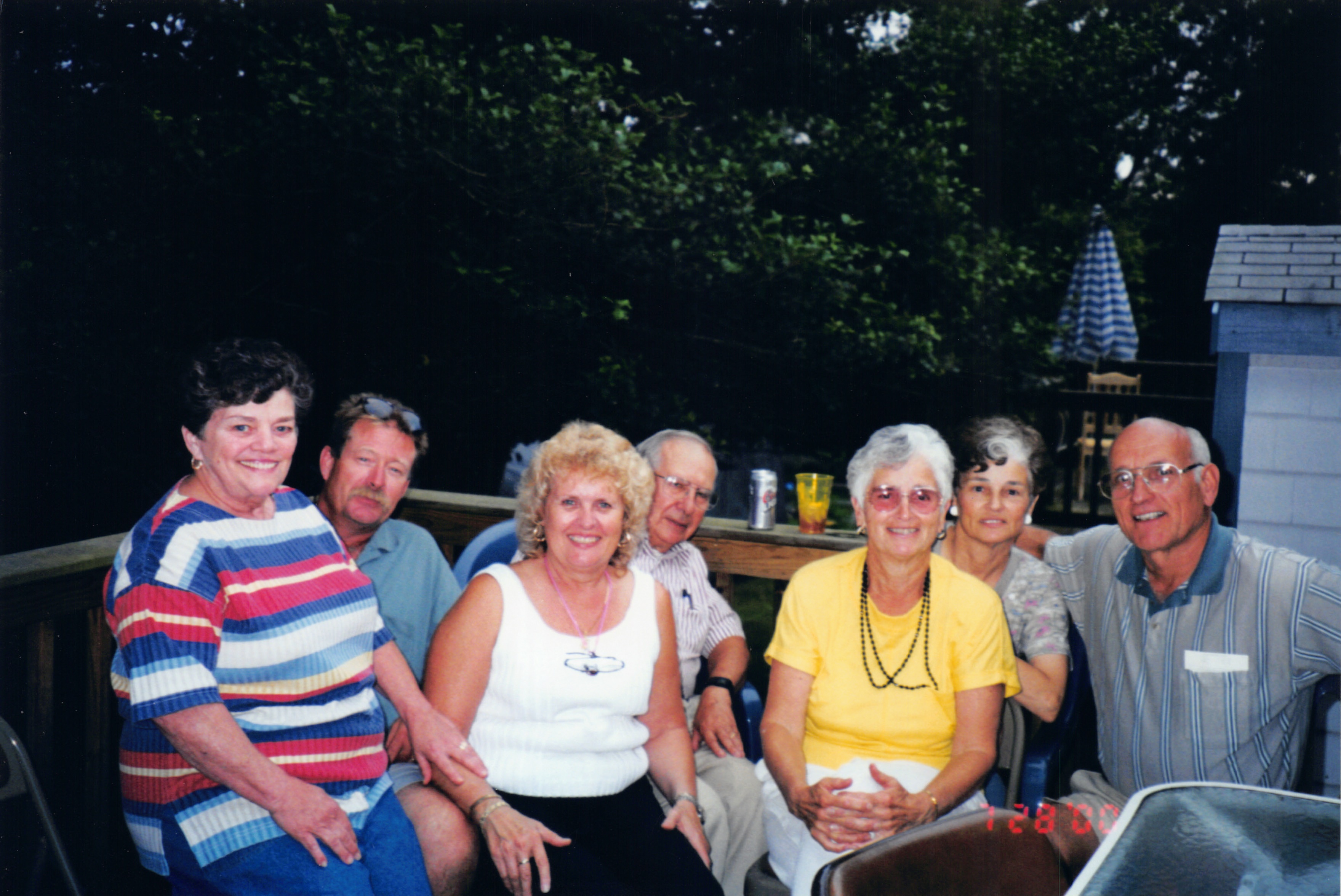 2000_214.jpg
