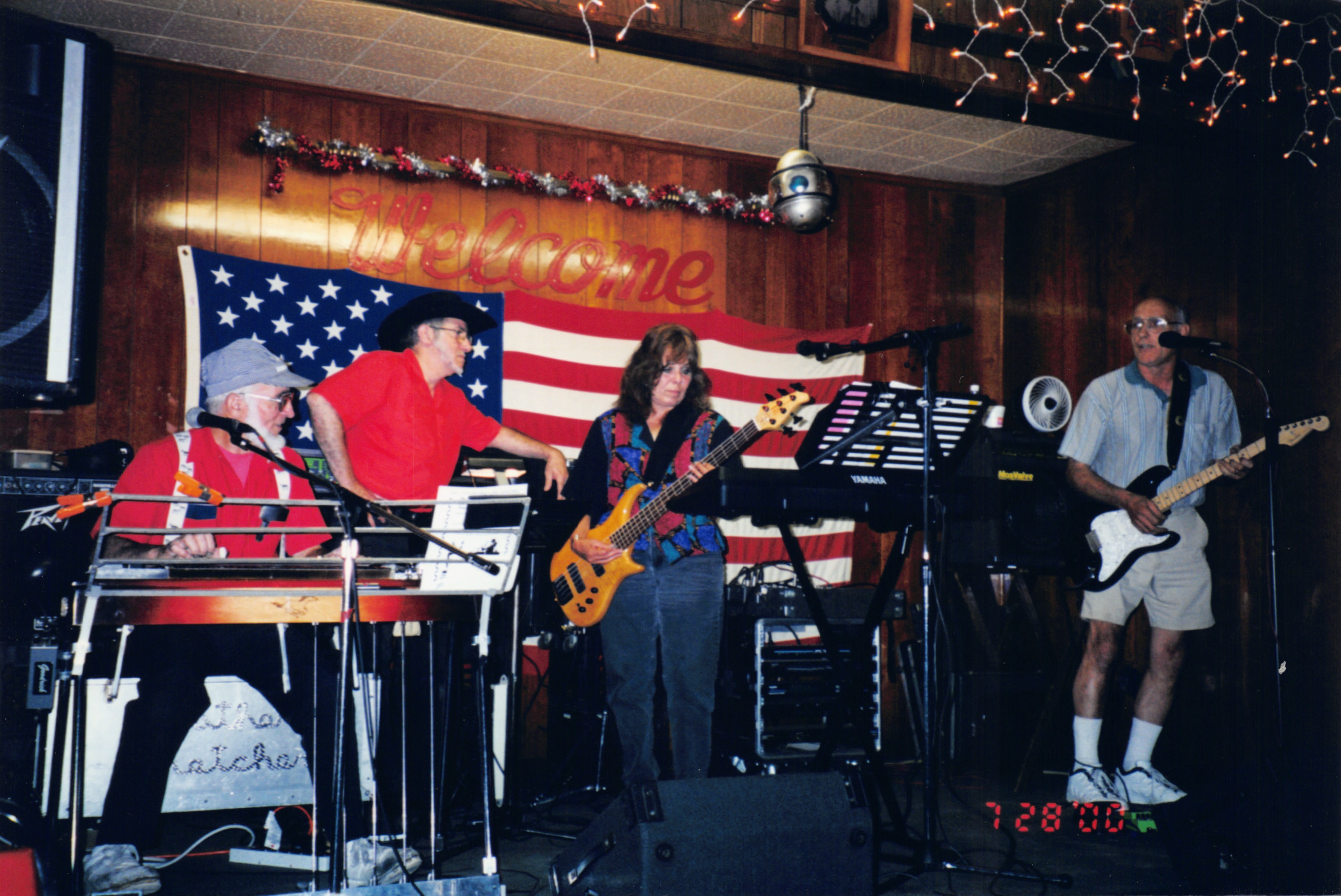 2000_216.jpg