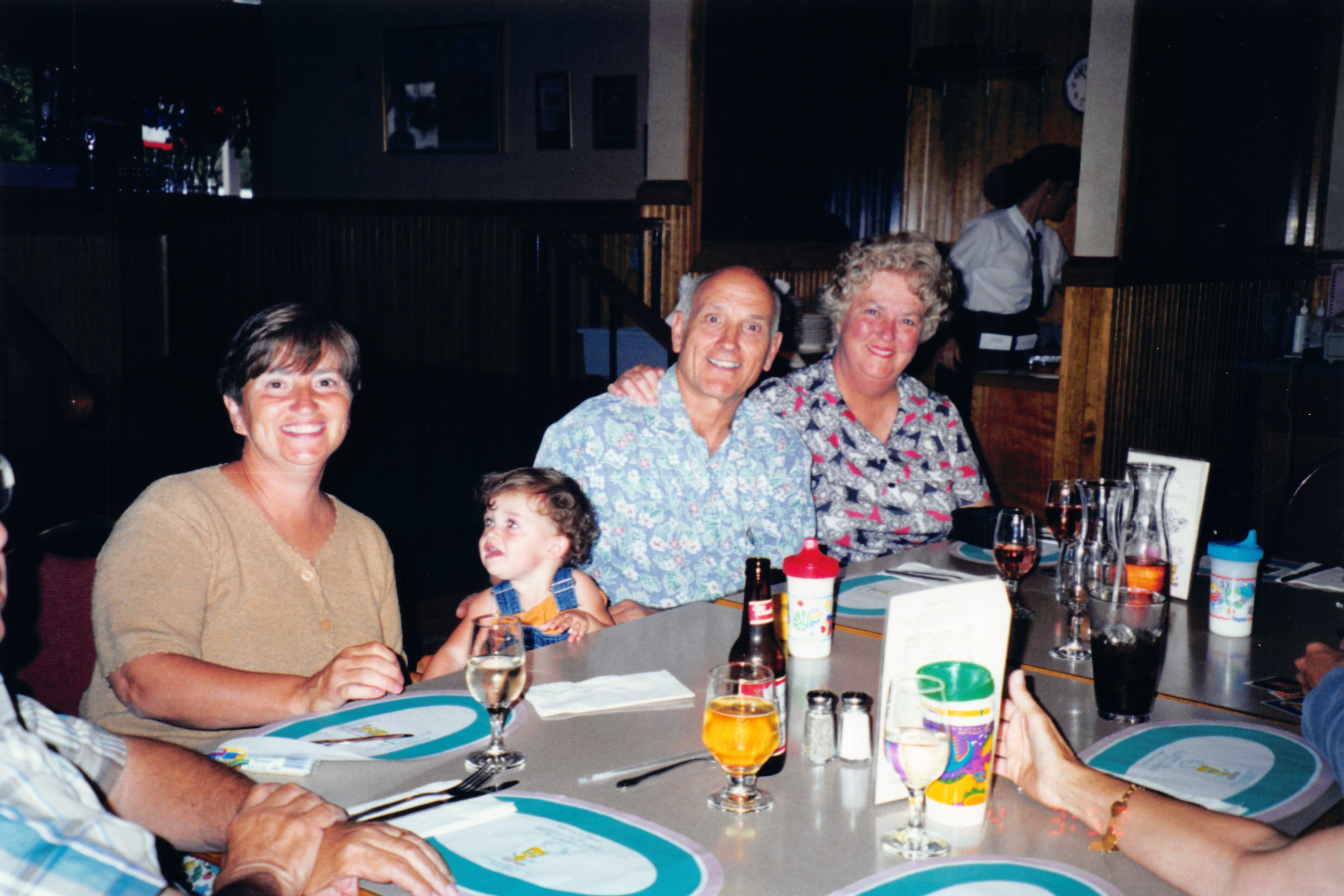 2000_218.jpg