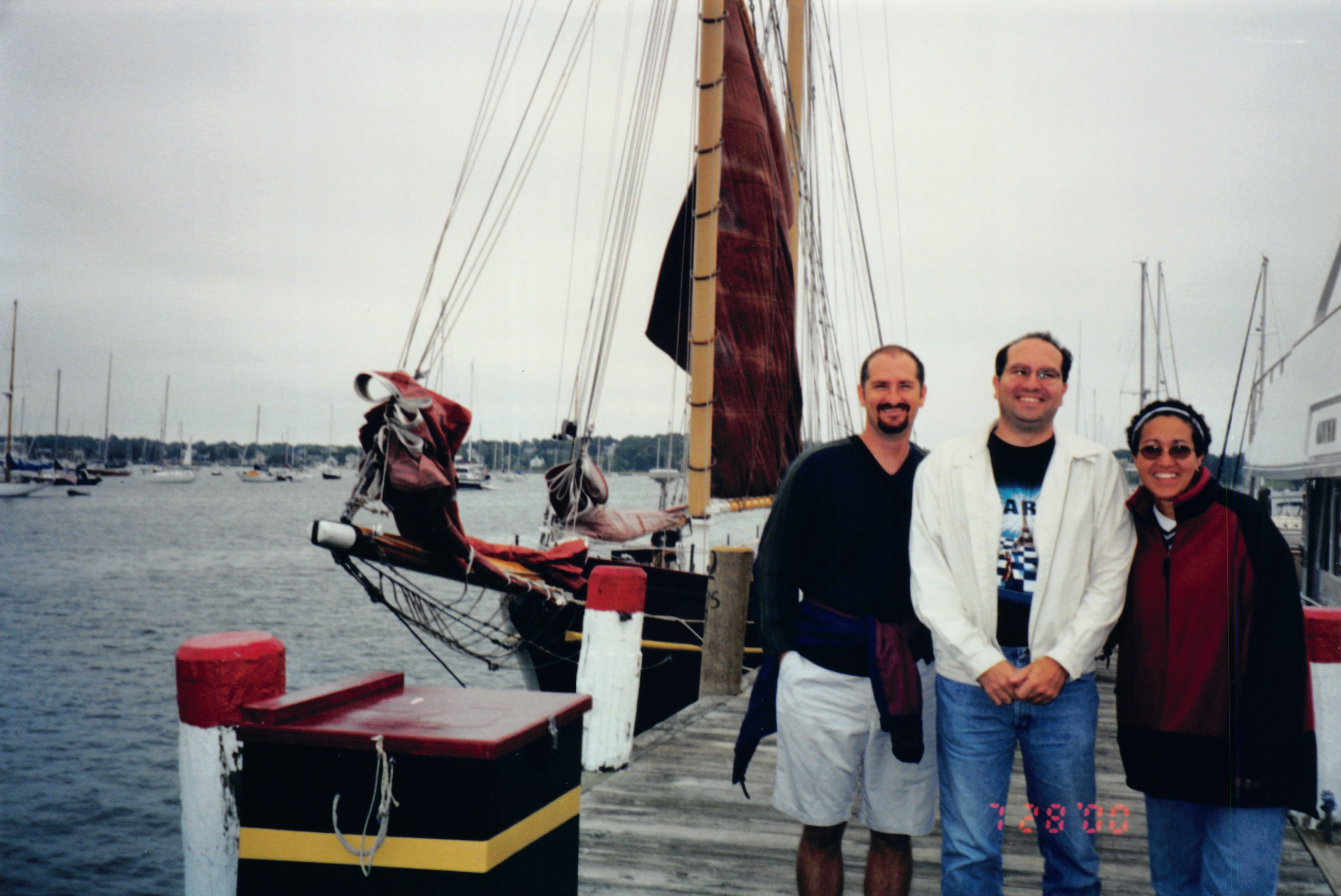 2000_250.jpg