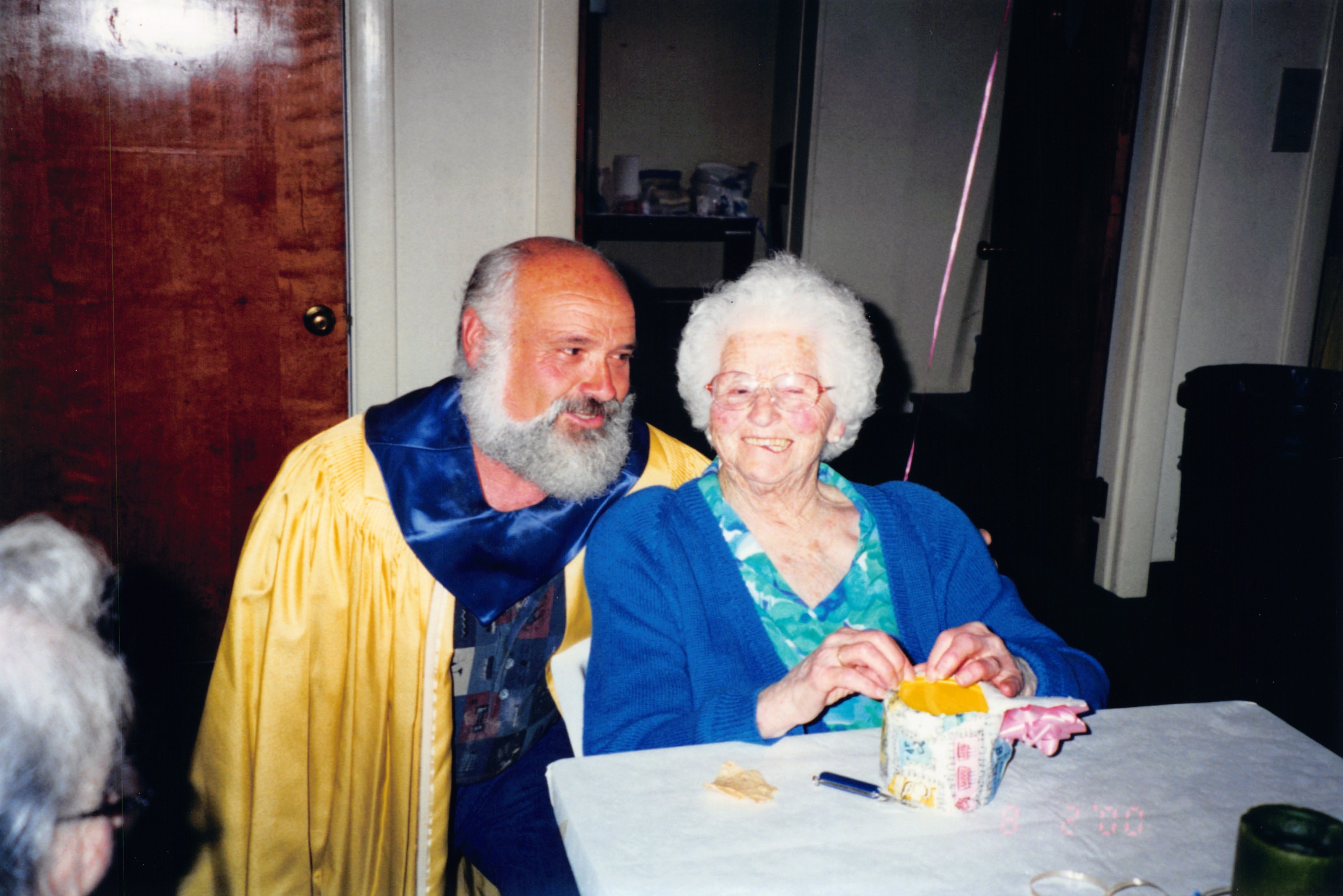 2000_254.jpg