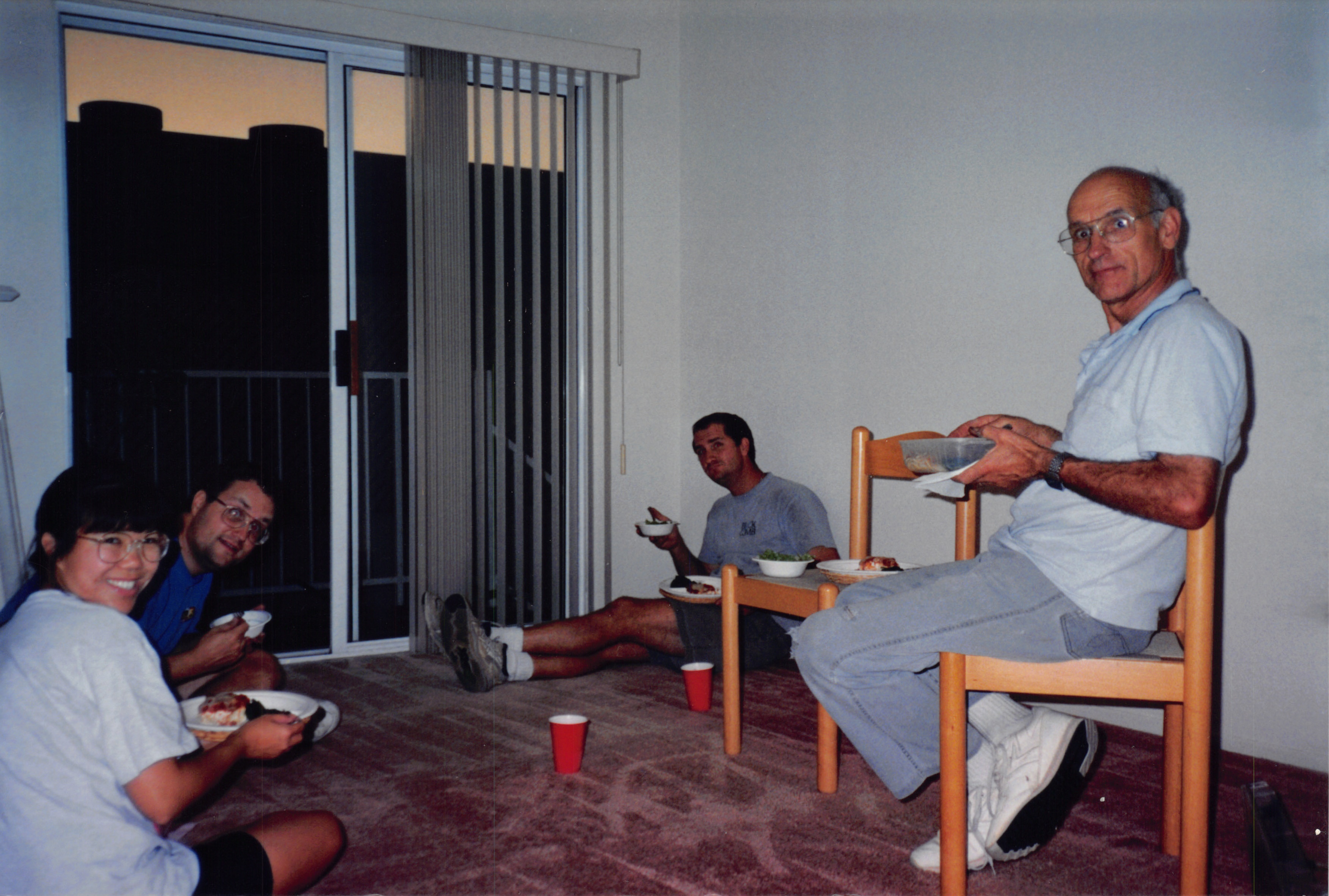 1995_003.jpg