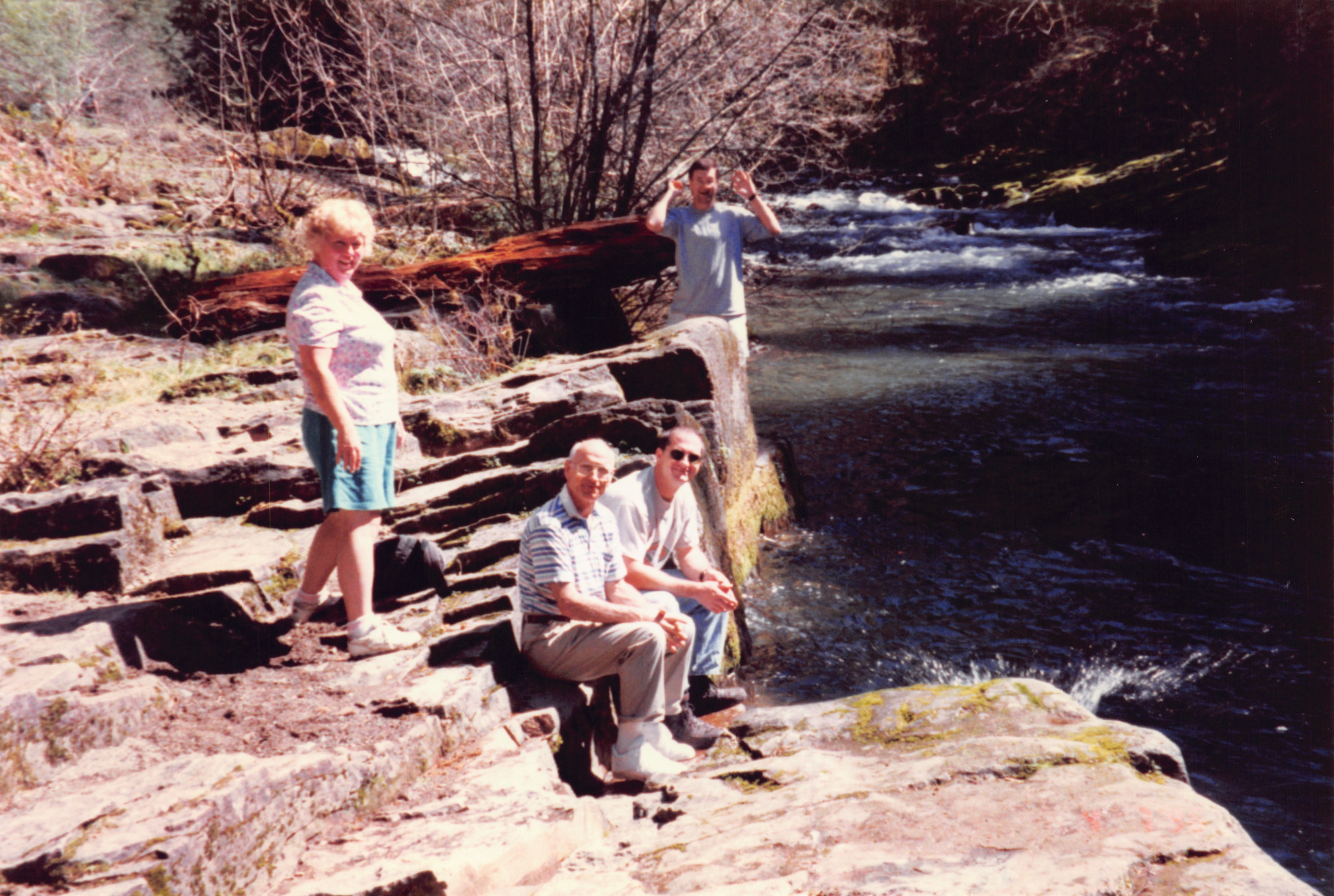 1996_193.jpg