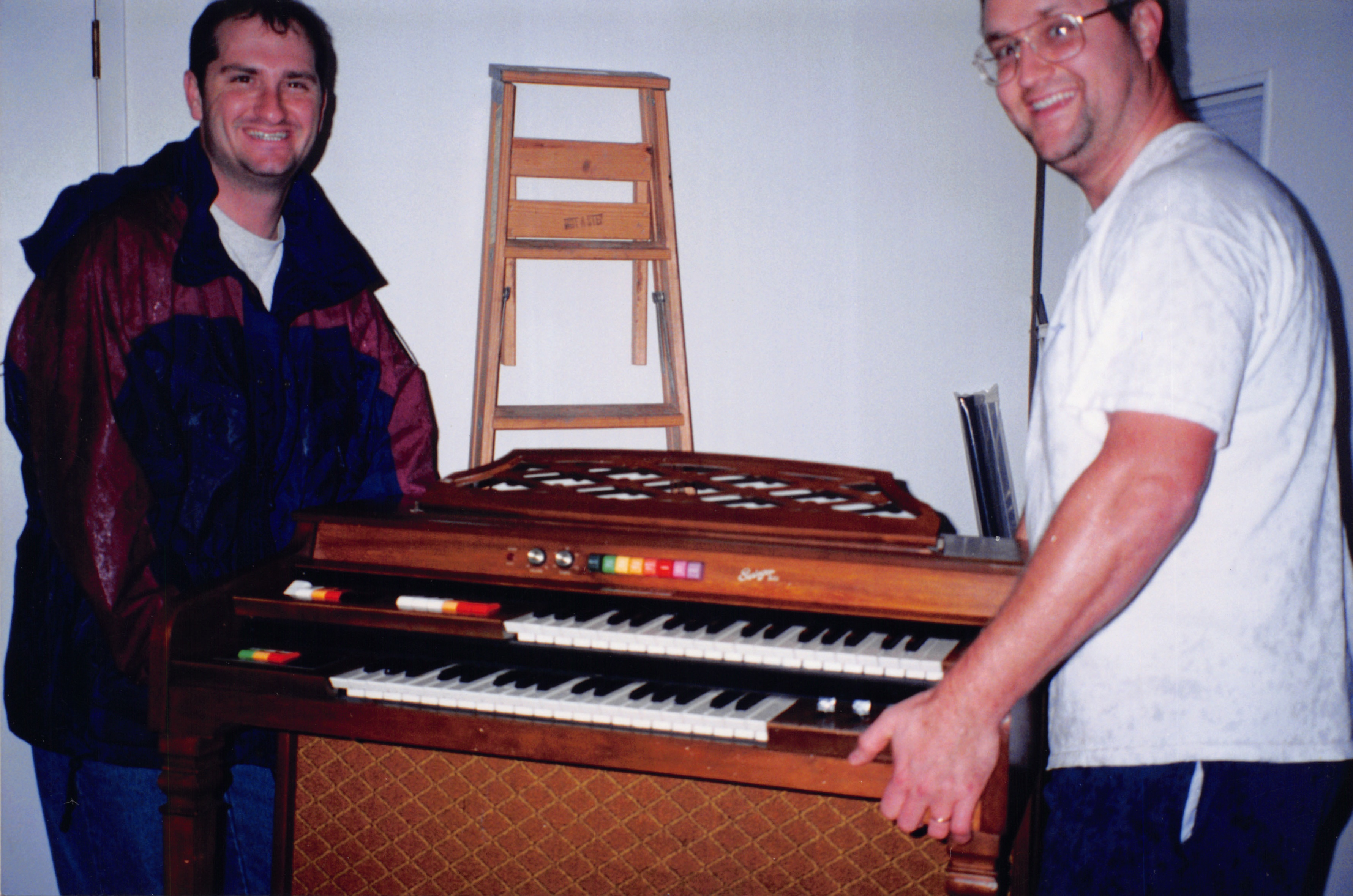 1996_372.jpg