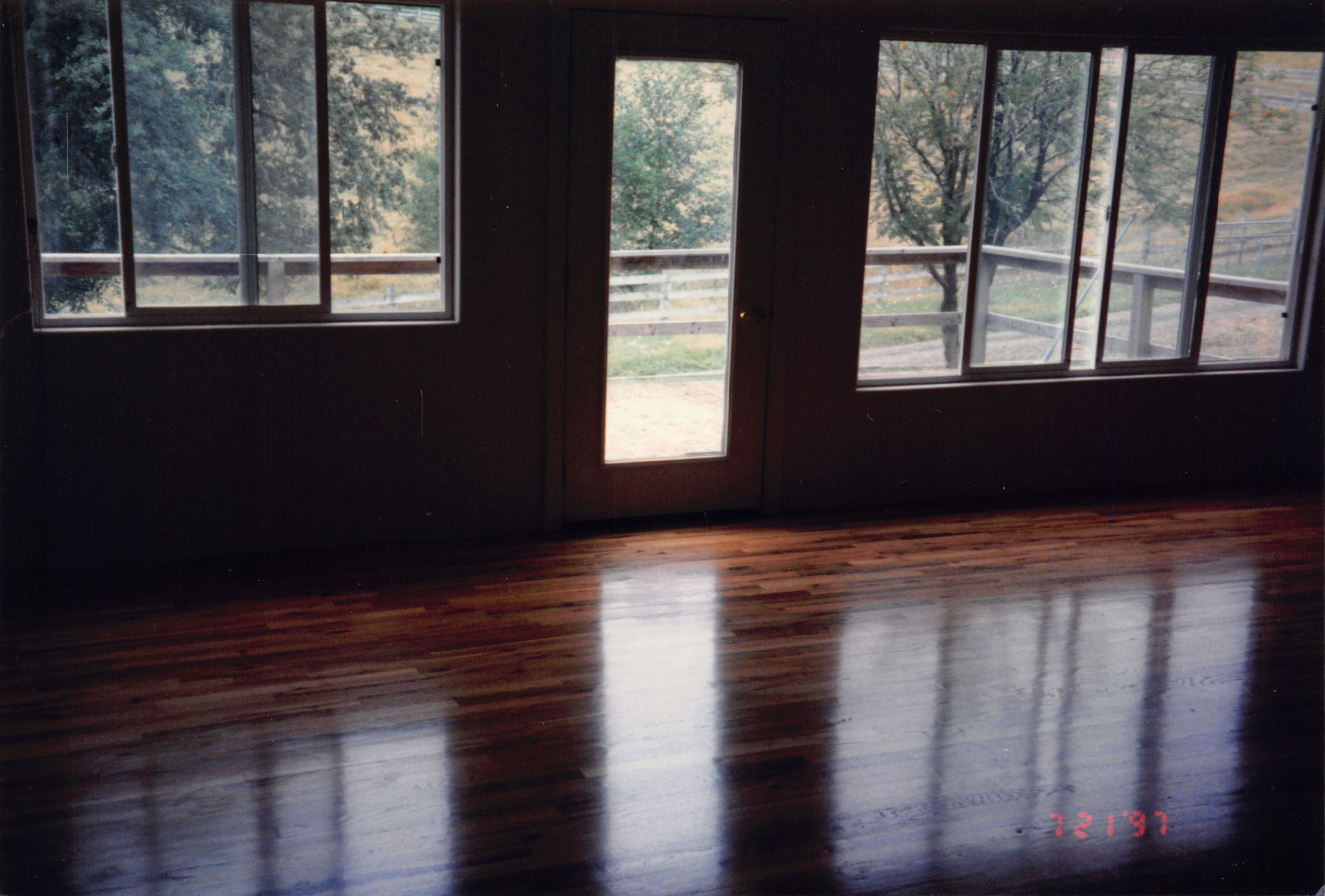 1997_004.jpg