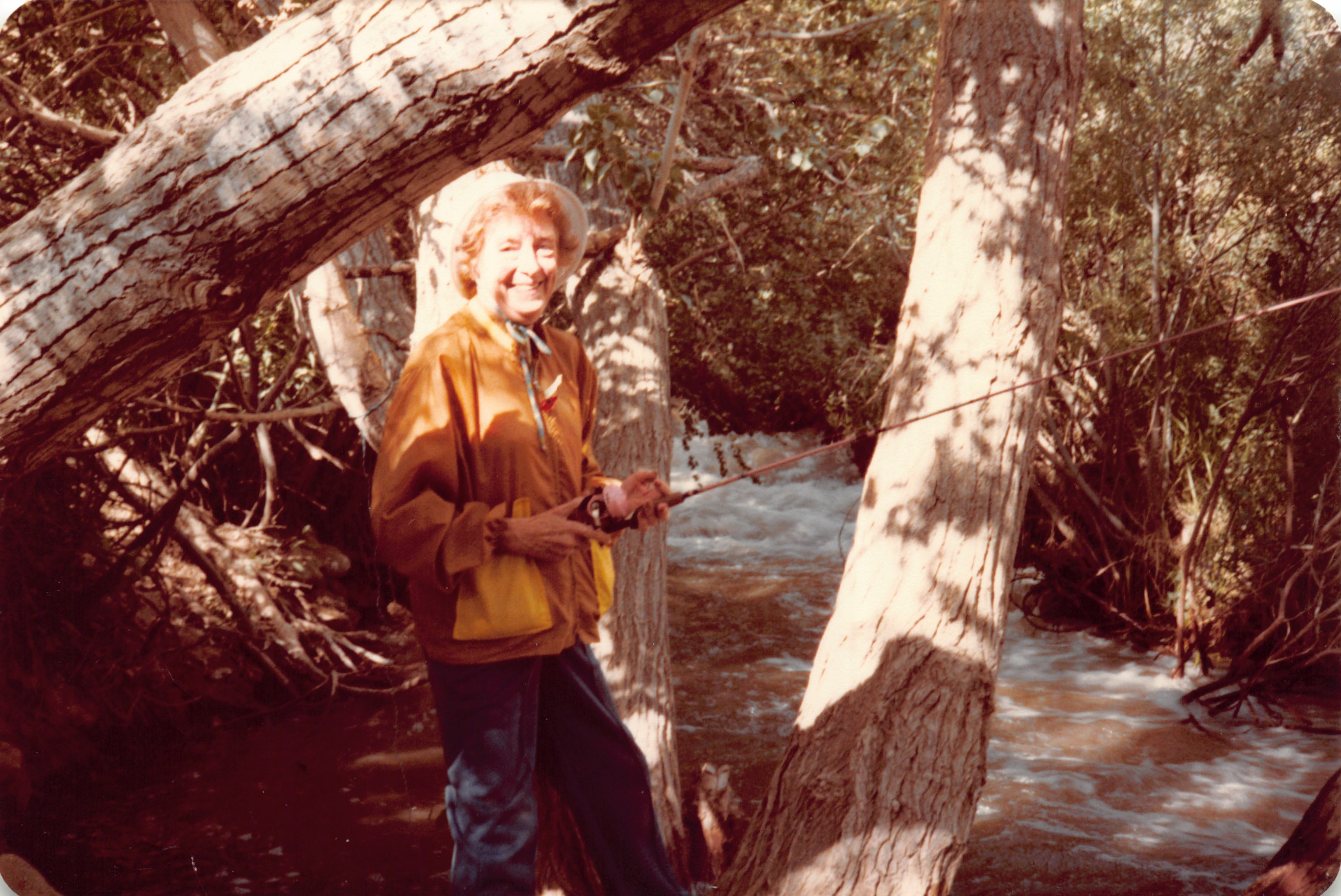 1983_12.jpg