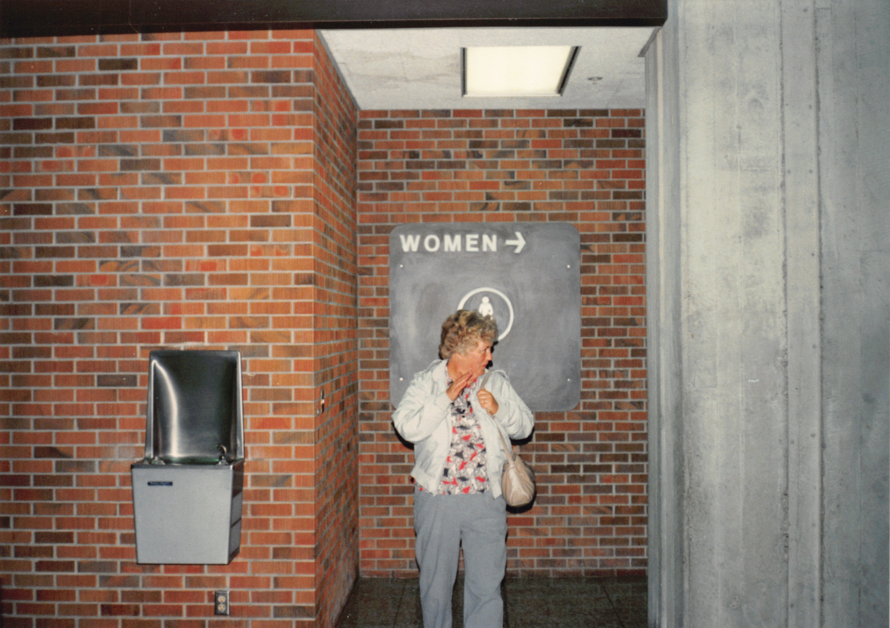 1989_04.jpg