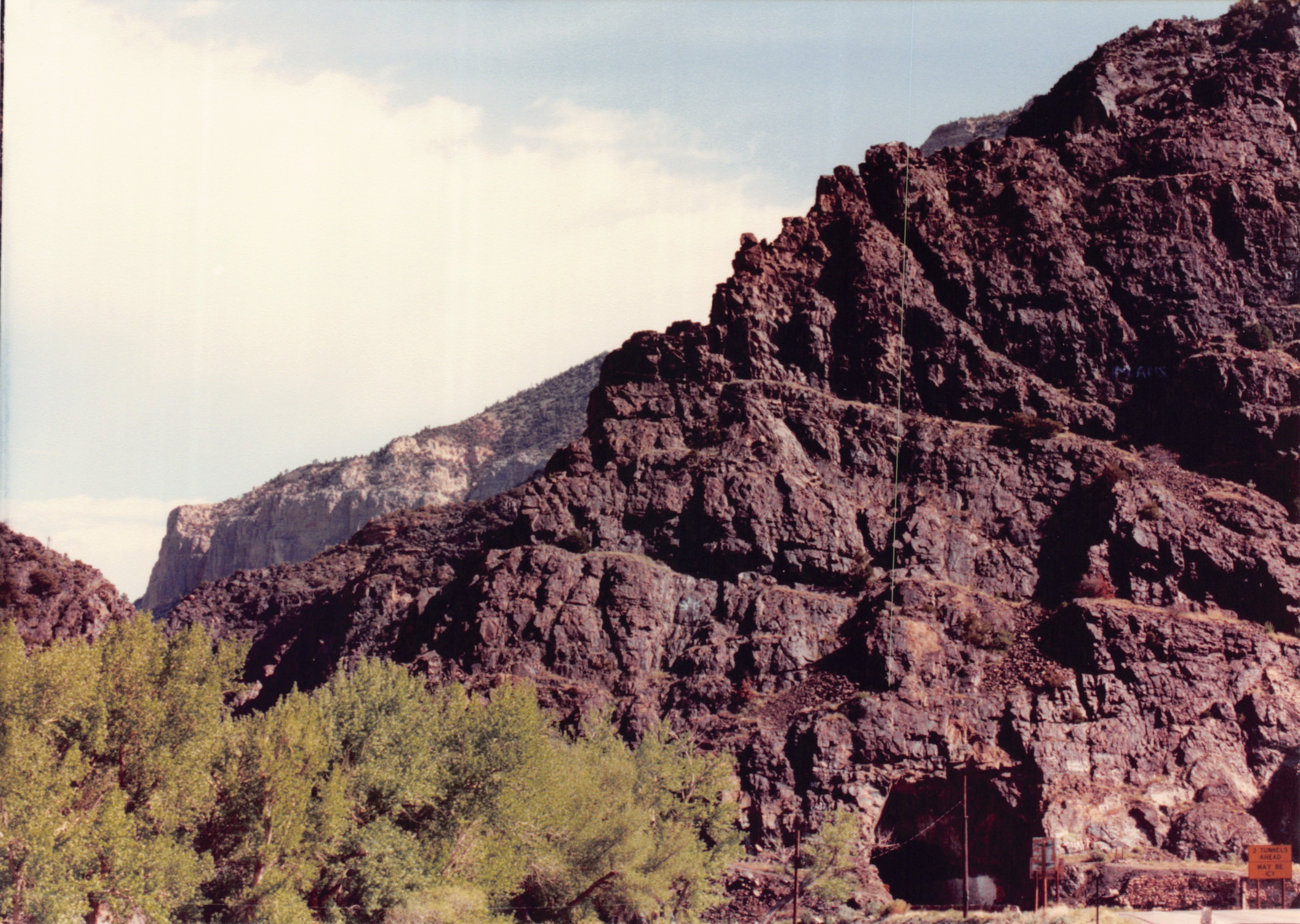 1990_57.jpg