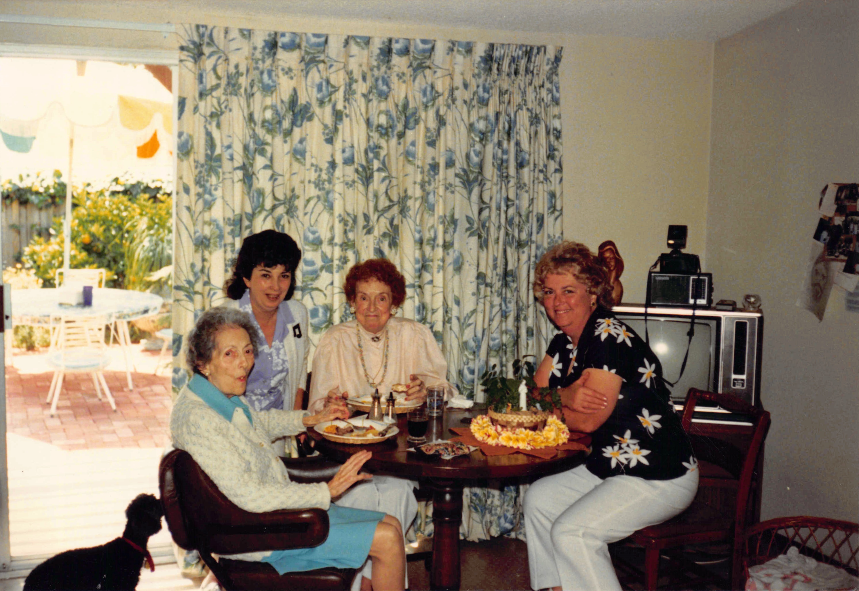 1985-1991_192.jpg