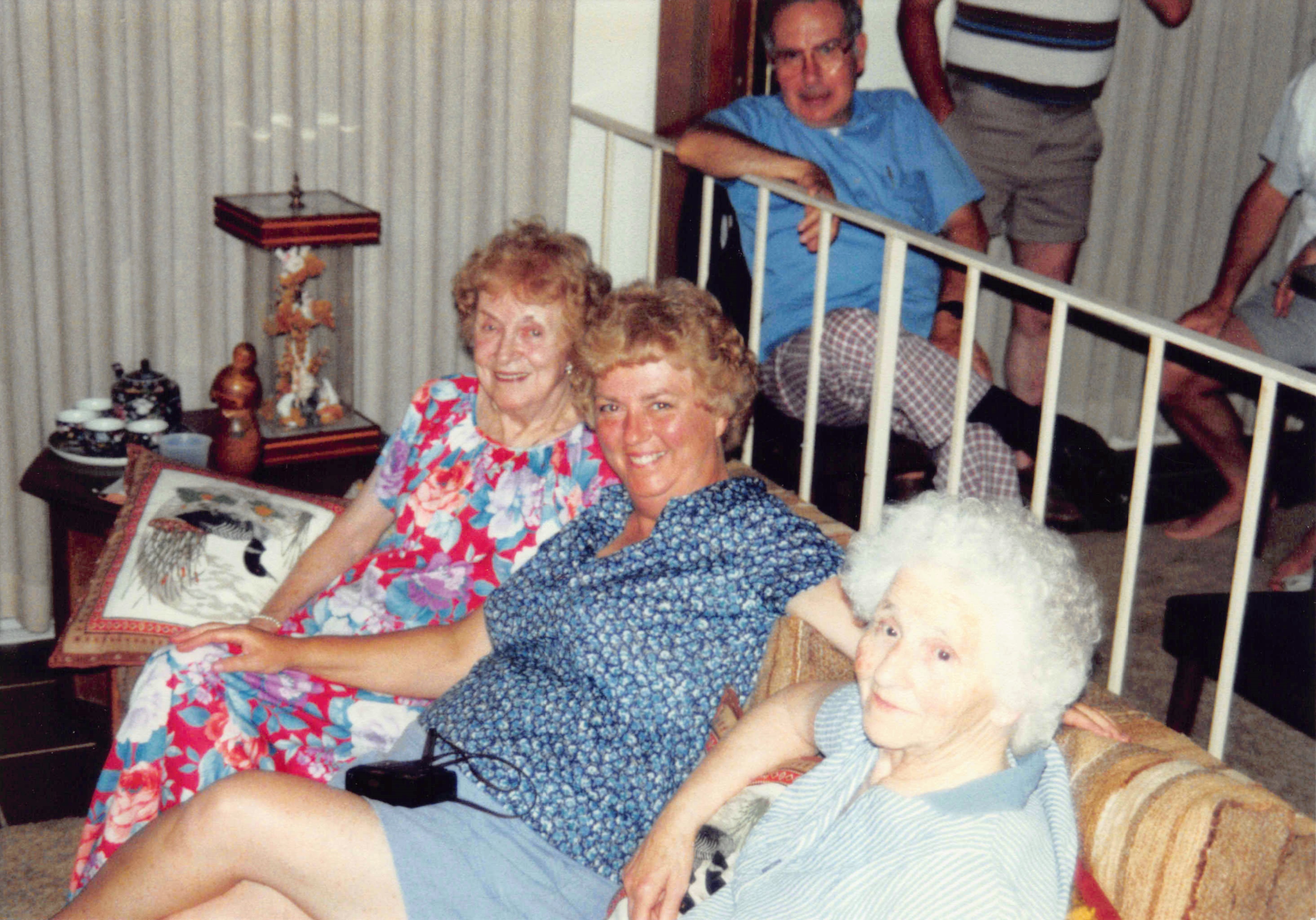 1985-1991_330.jpg