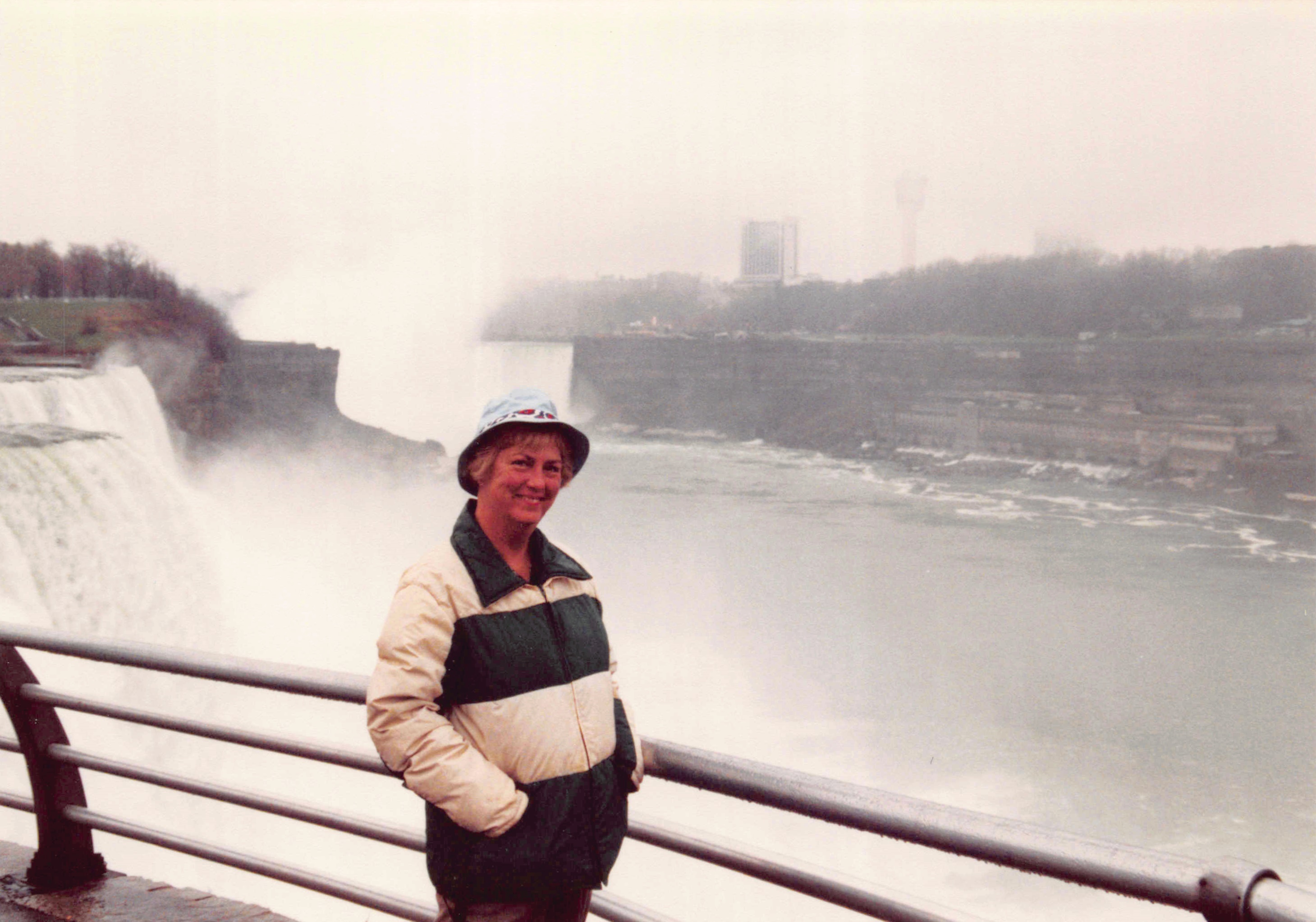 1985-1991_373.jpg
