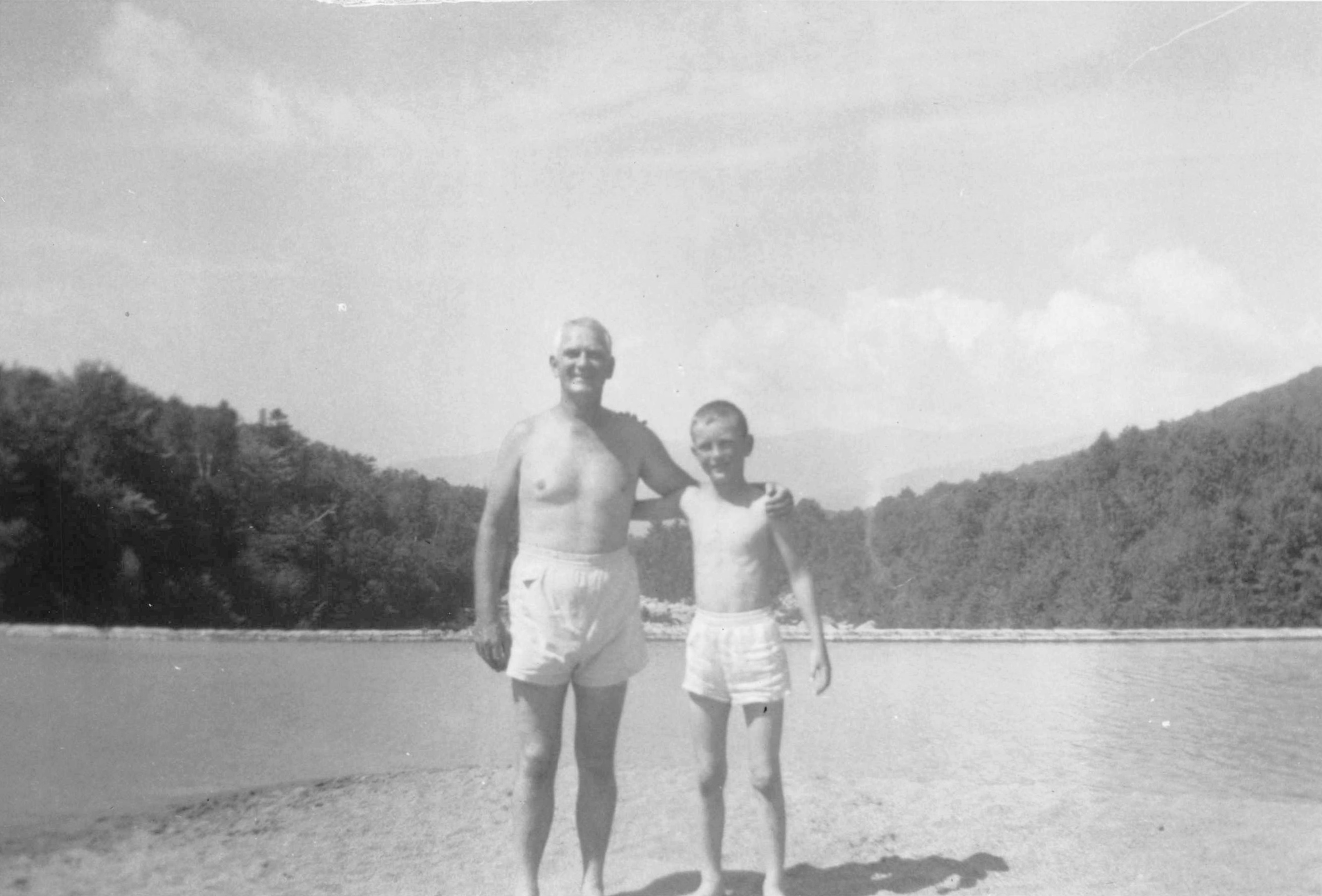 Old_Photo_Album_011.jpg