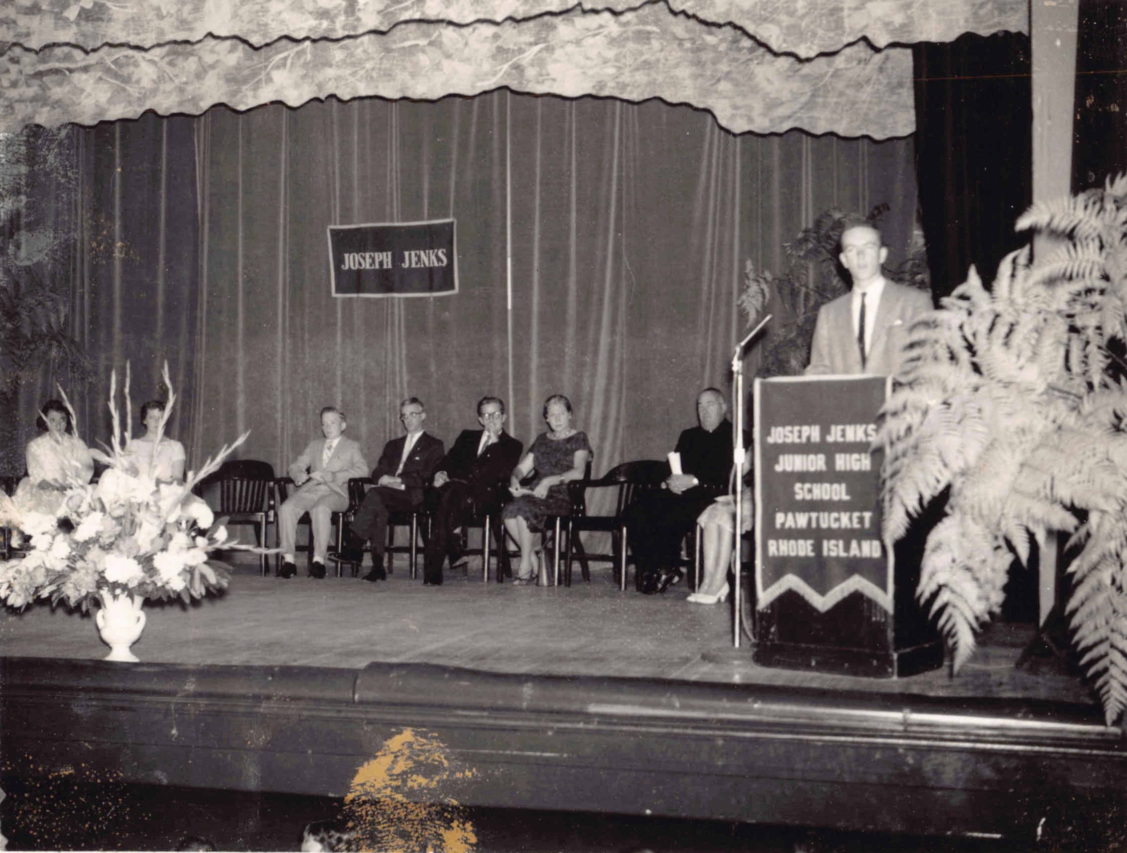 Old_Photo_Album_125.jpg