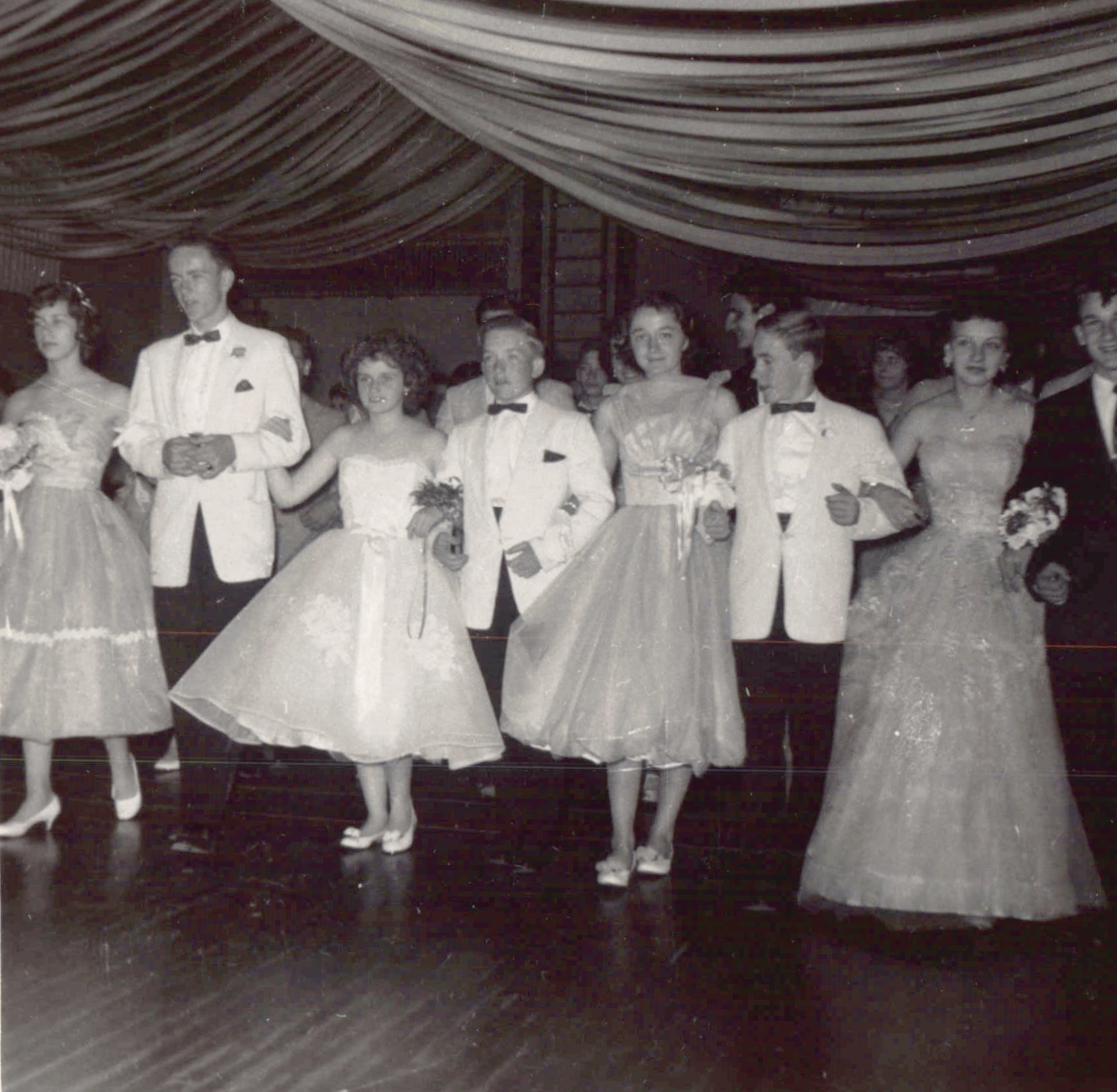 Old_Photo_Album_142.jpg